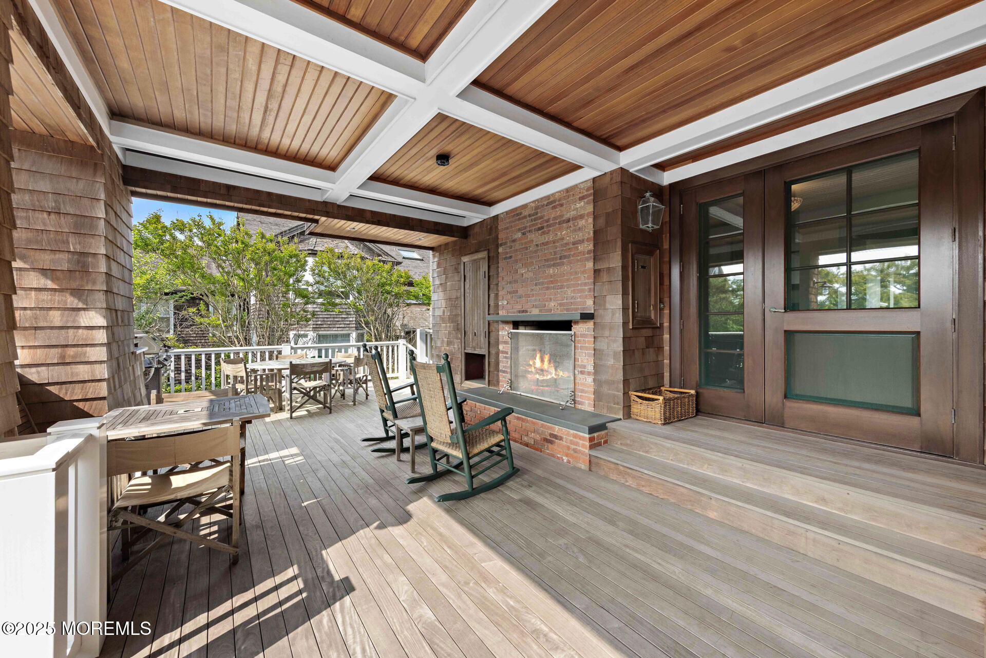 425 East Avenue