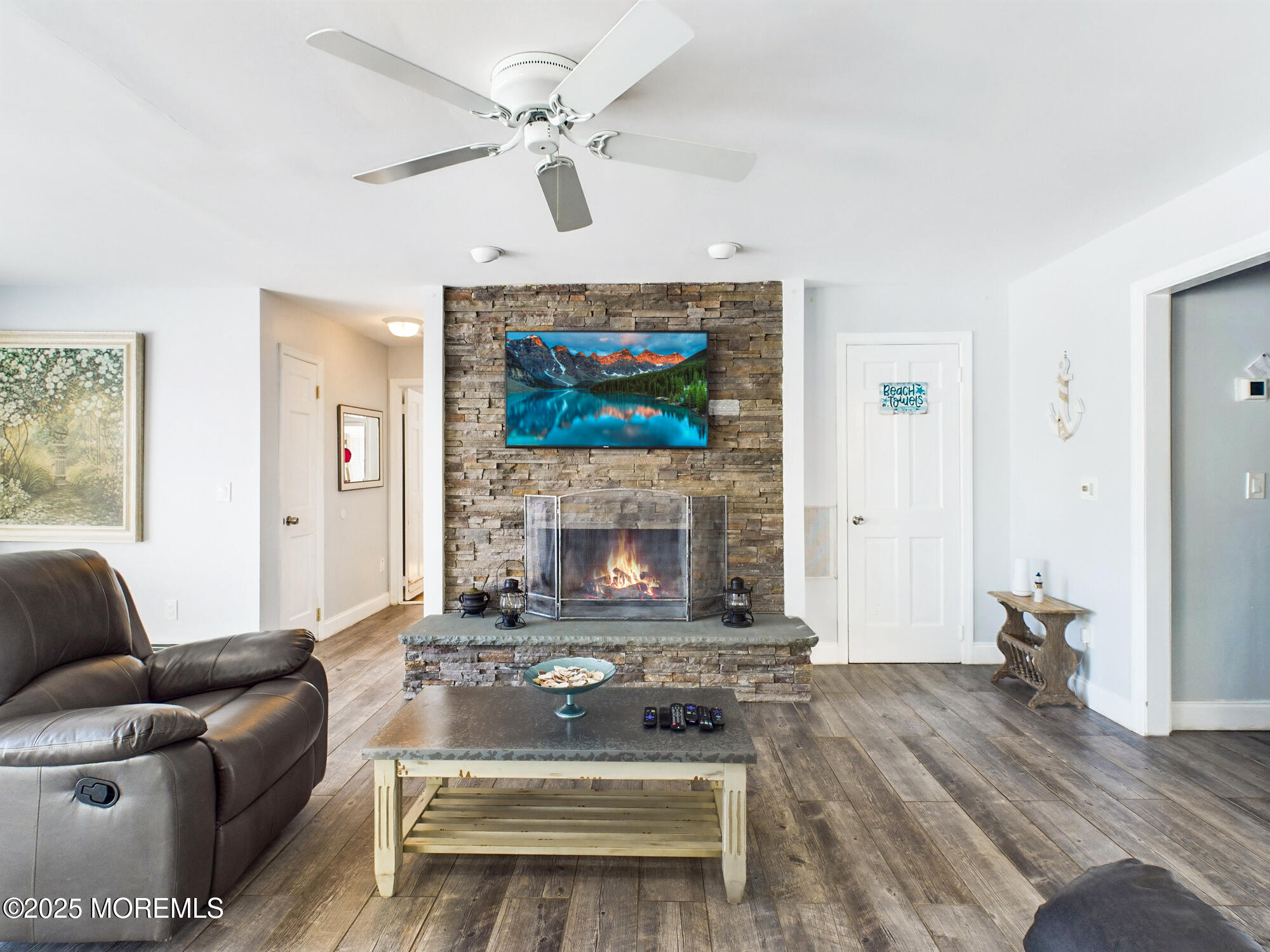 218 Pointe Drive, Mantoloking, South Dakota image 10