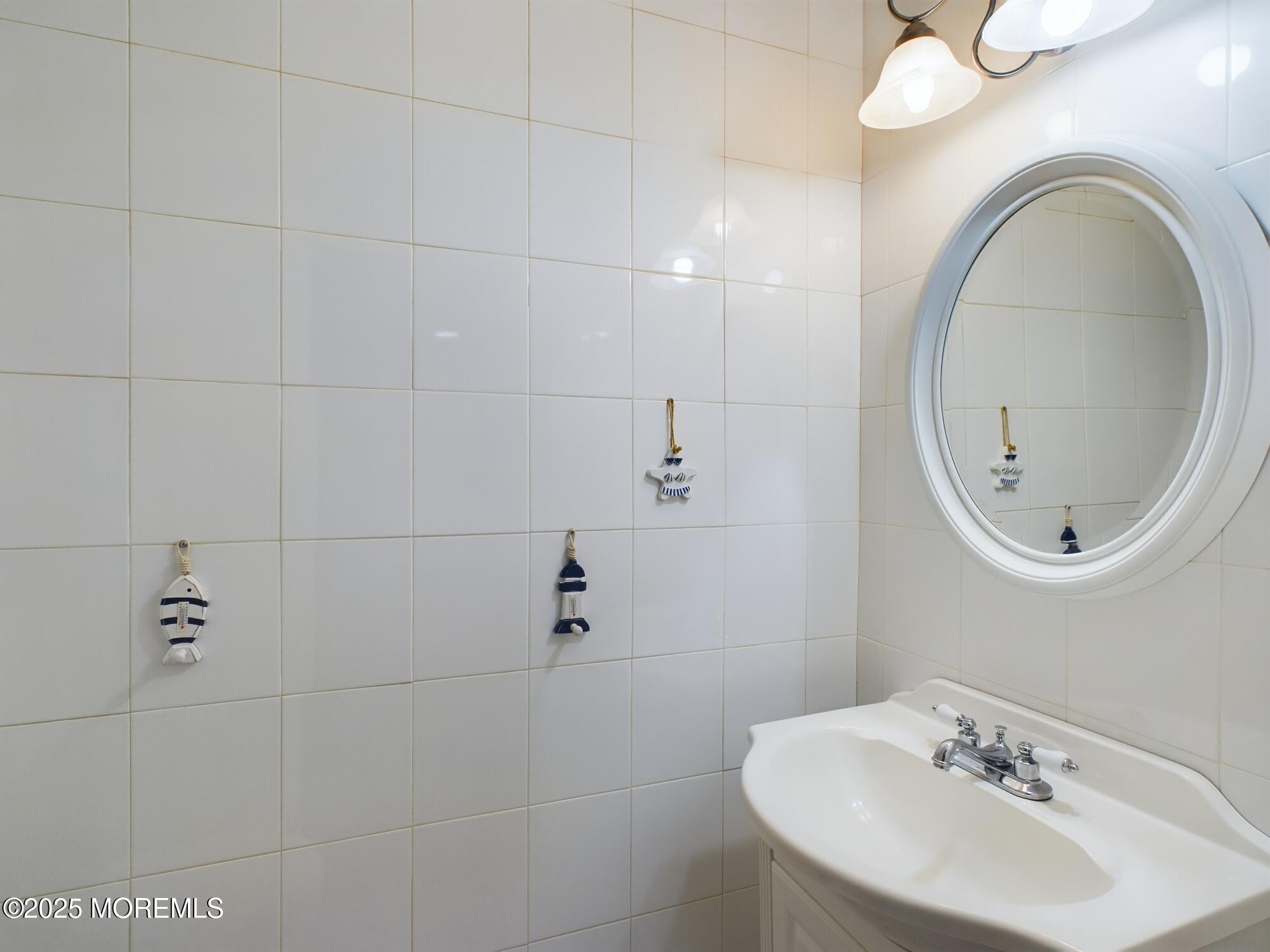 218 Pointe Drive, Mantoloking, South Dakota image 13