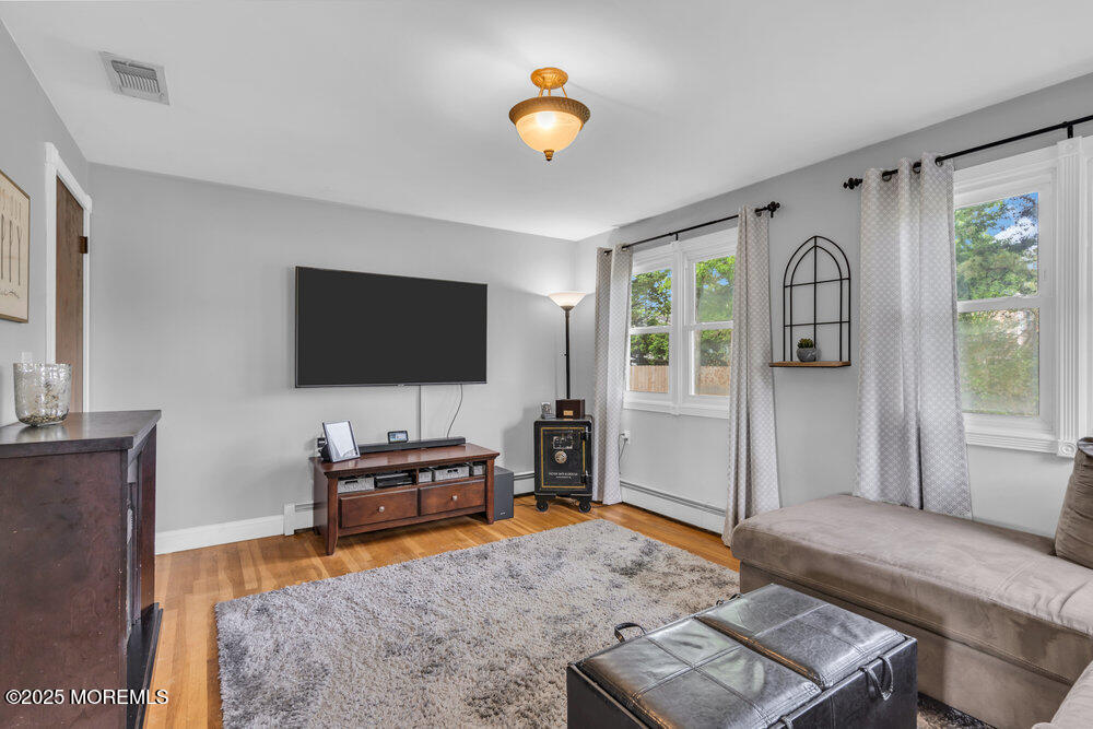 560 Oakhollow Lane, Lanoka Harbor, New Jersey image 11