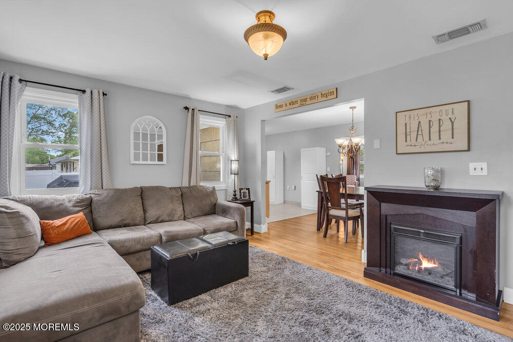 560 Oakhollow Lane, Lanoka Harbor, New Jersey image 12