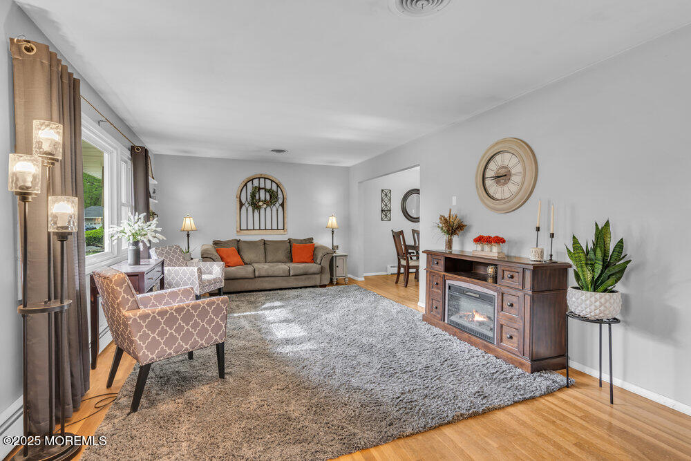 560 Oakhollow Lane, Lanoka Harbor, New Jersey image 17
