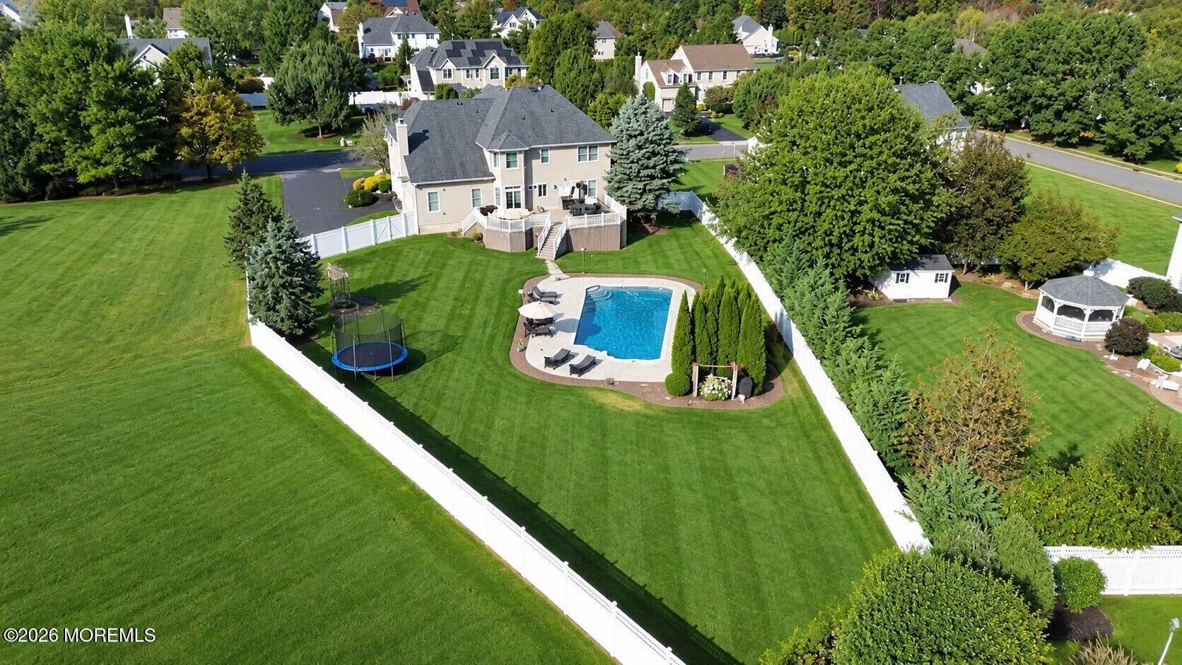 4 Lightfoot Drive