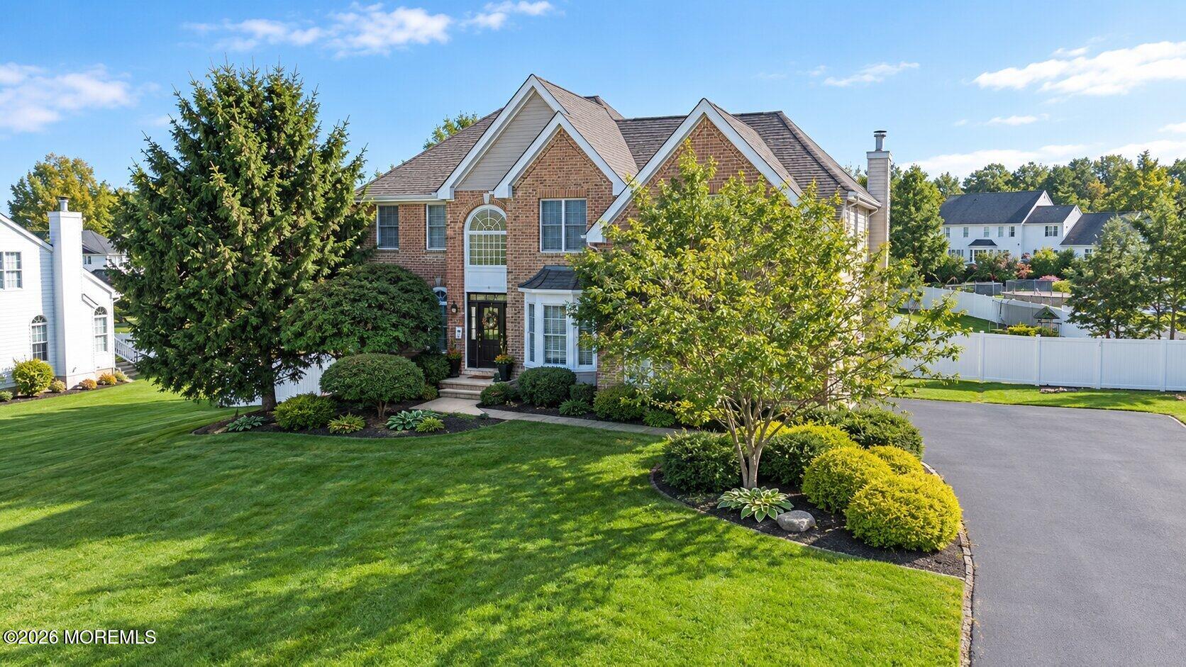 4 Lightfoot Drive