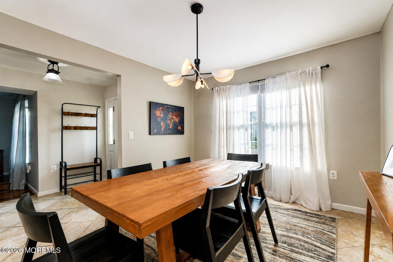 10 Shadow Ridge Court