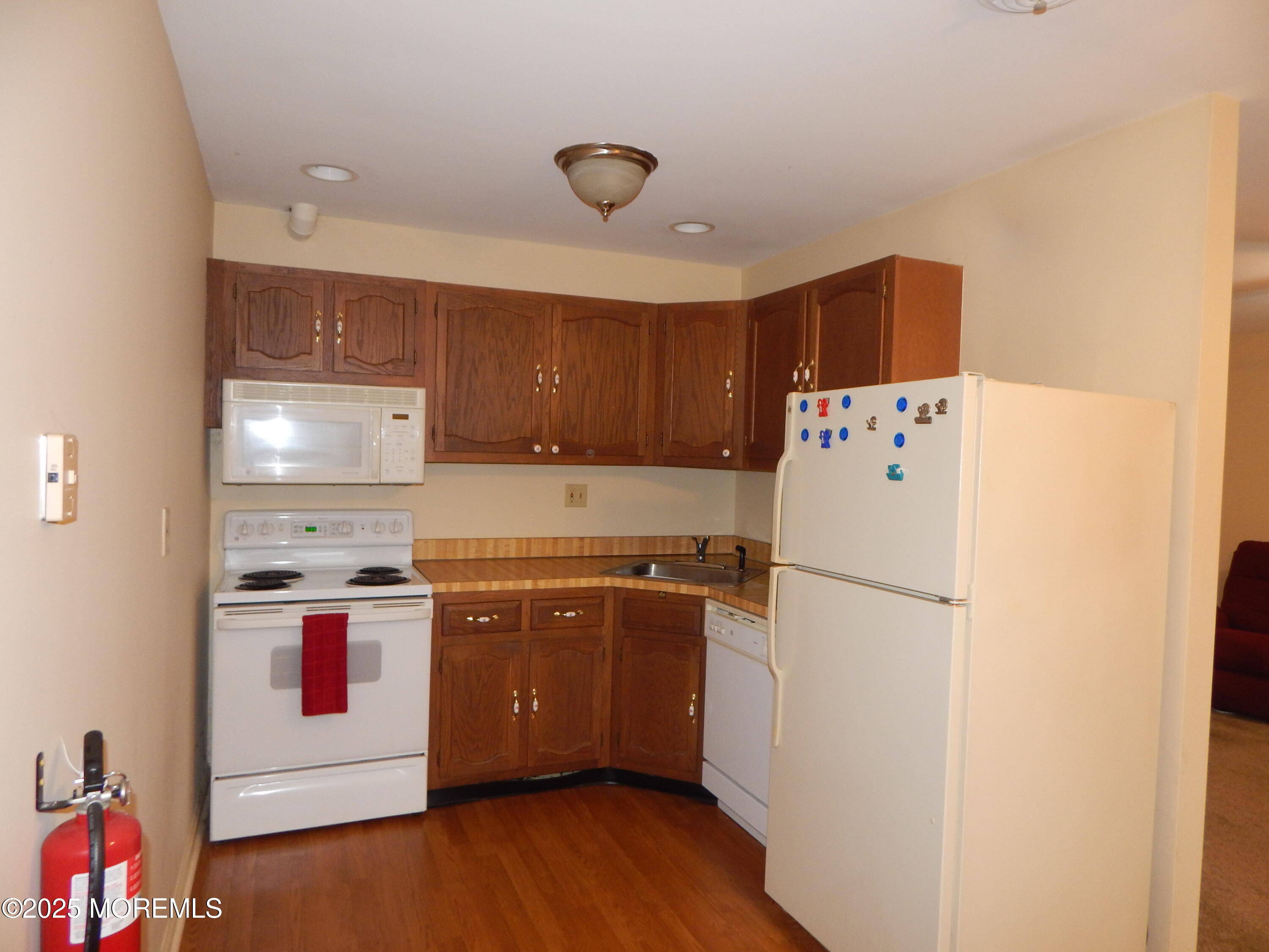 77B Cambridge Circle, Manchester, New Jersey image 2