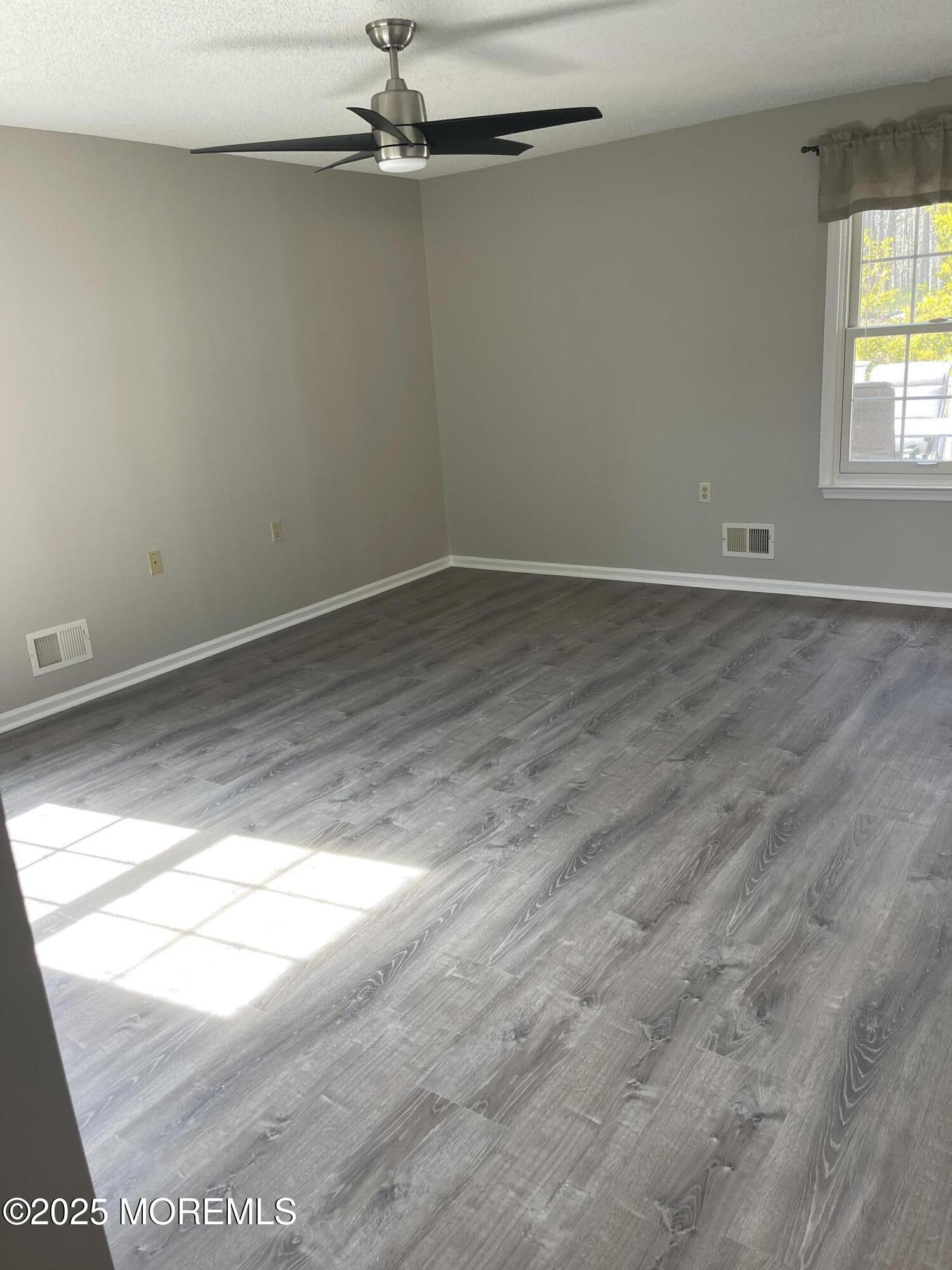 134 Pine Oak Boulevard, Barnegat, New Jersey image 37