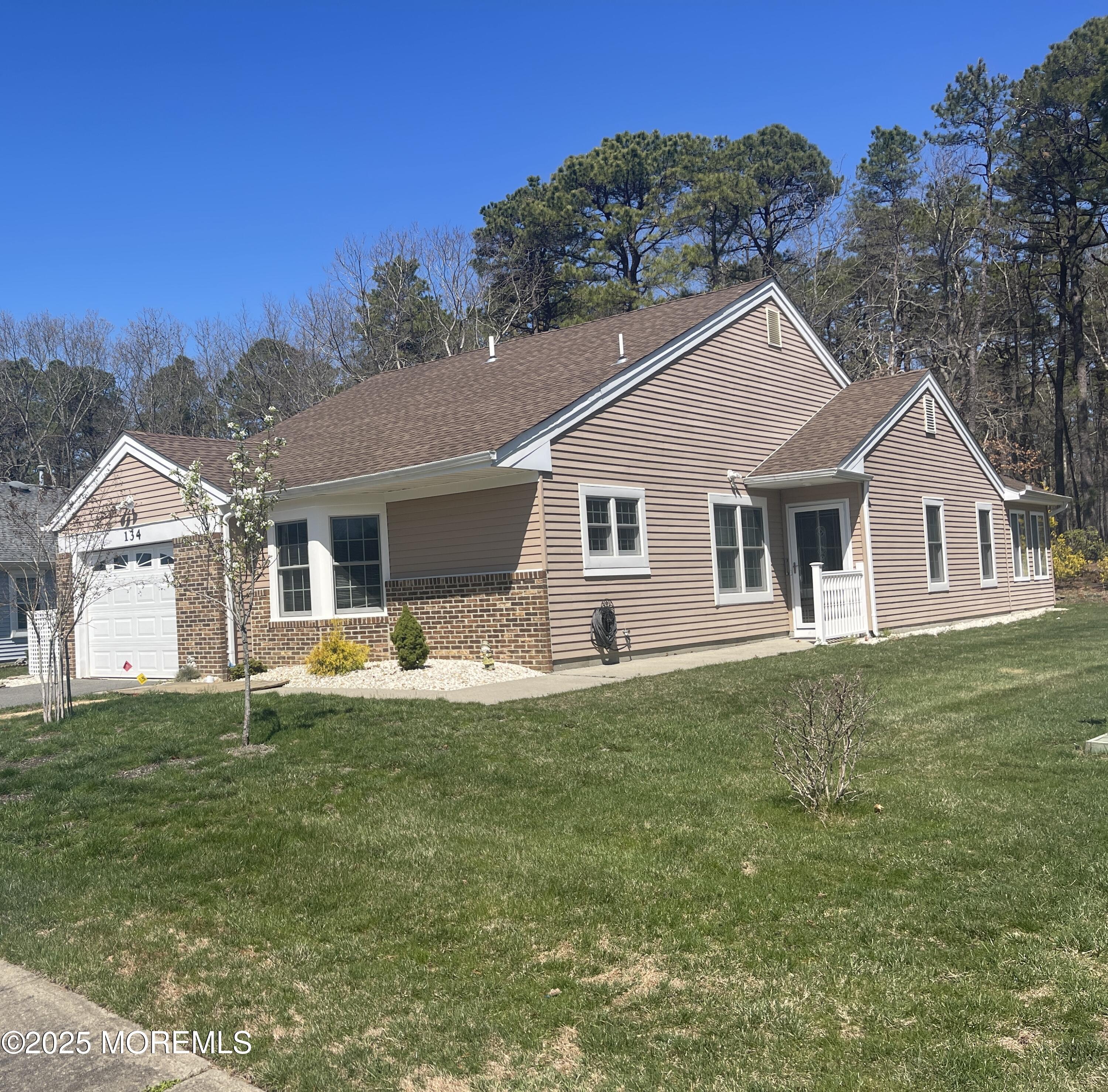 134 Pine Oak Boulevard, Barnegat, New Jersey image 1