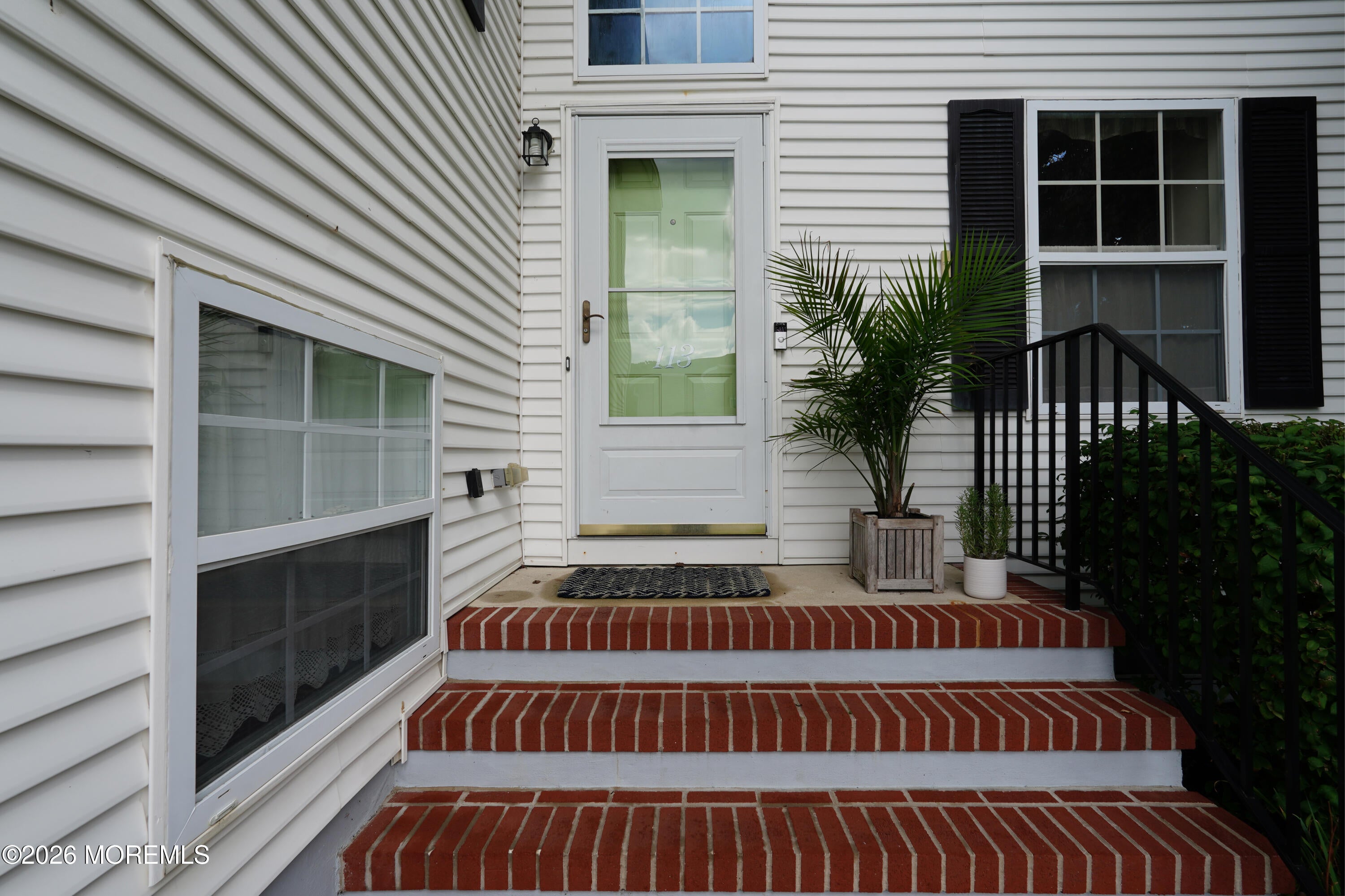 113 Racquet Road