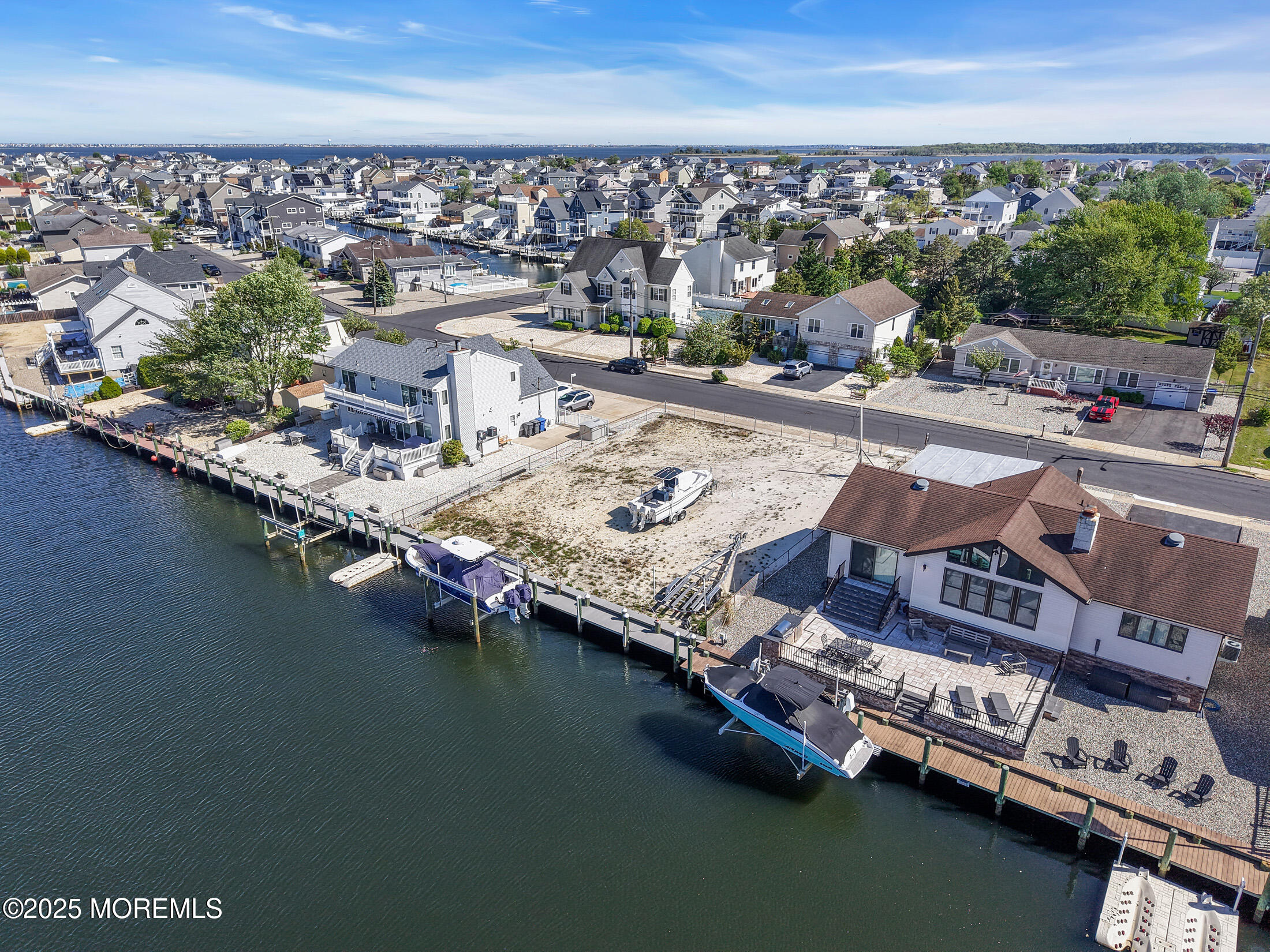 292 Aldo Drive, Toms River, New Jersey image 4