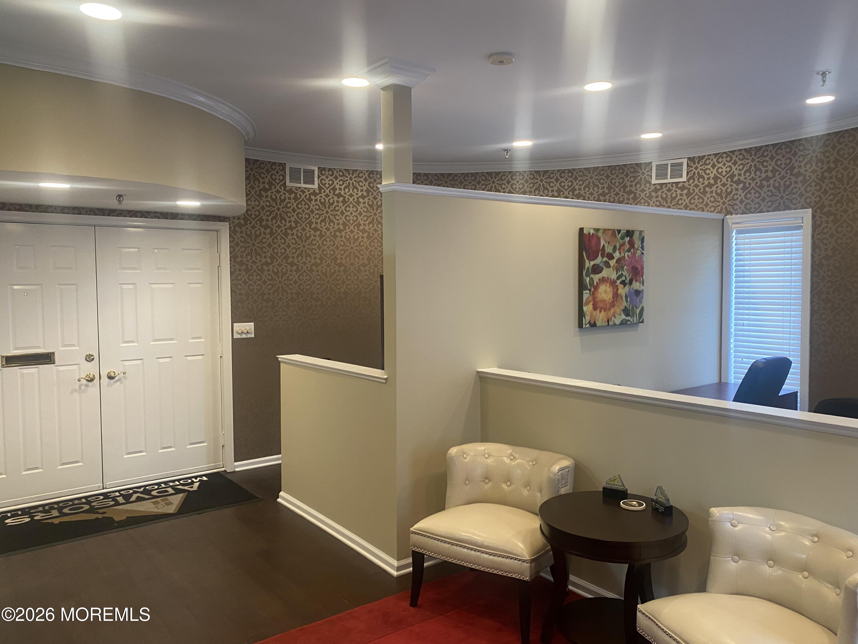 130 Maple Avenue 10A