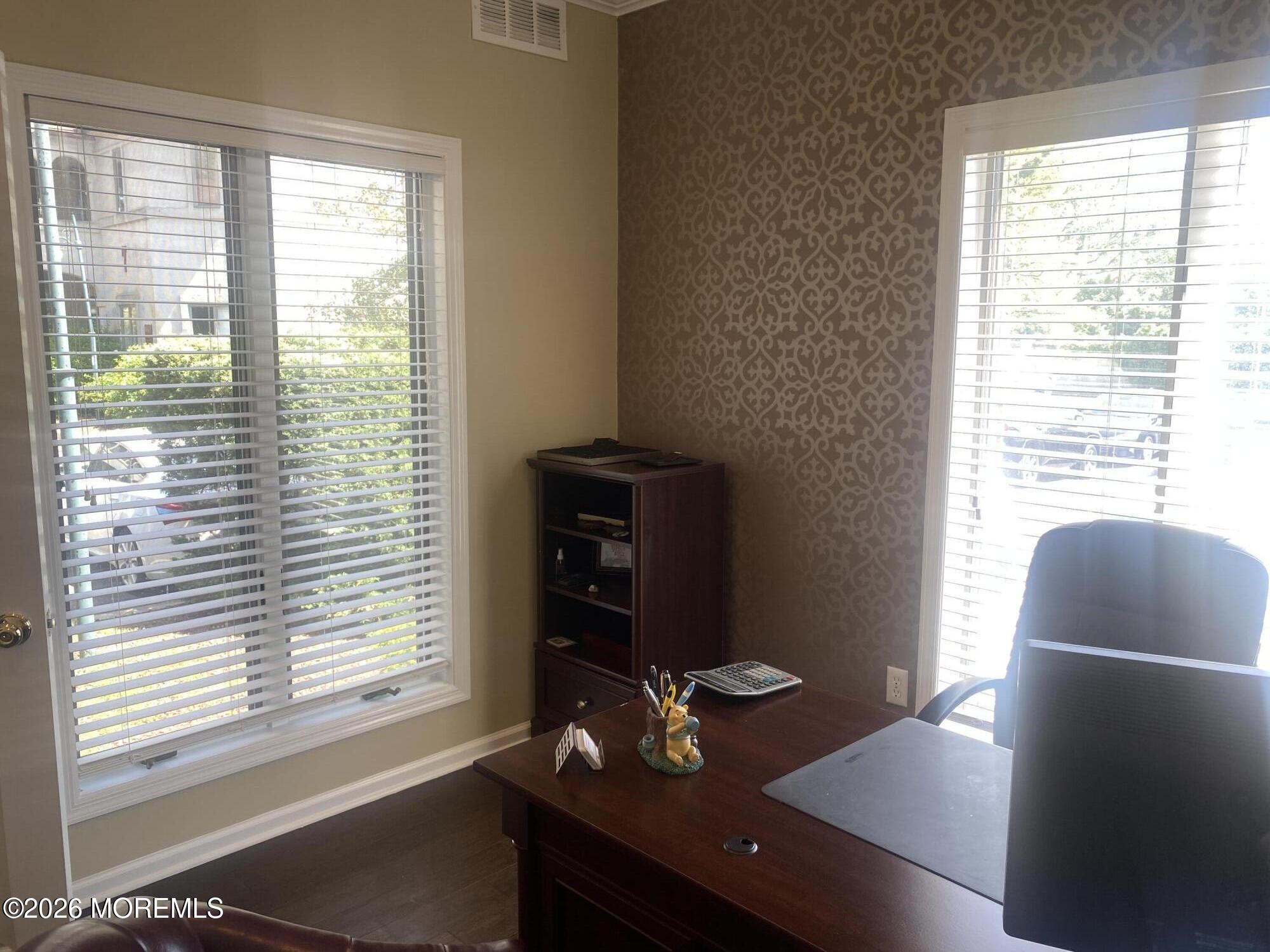 130 Maple Avenue 10A