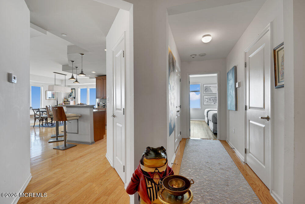 1501 Ocean Avenue 2502