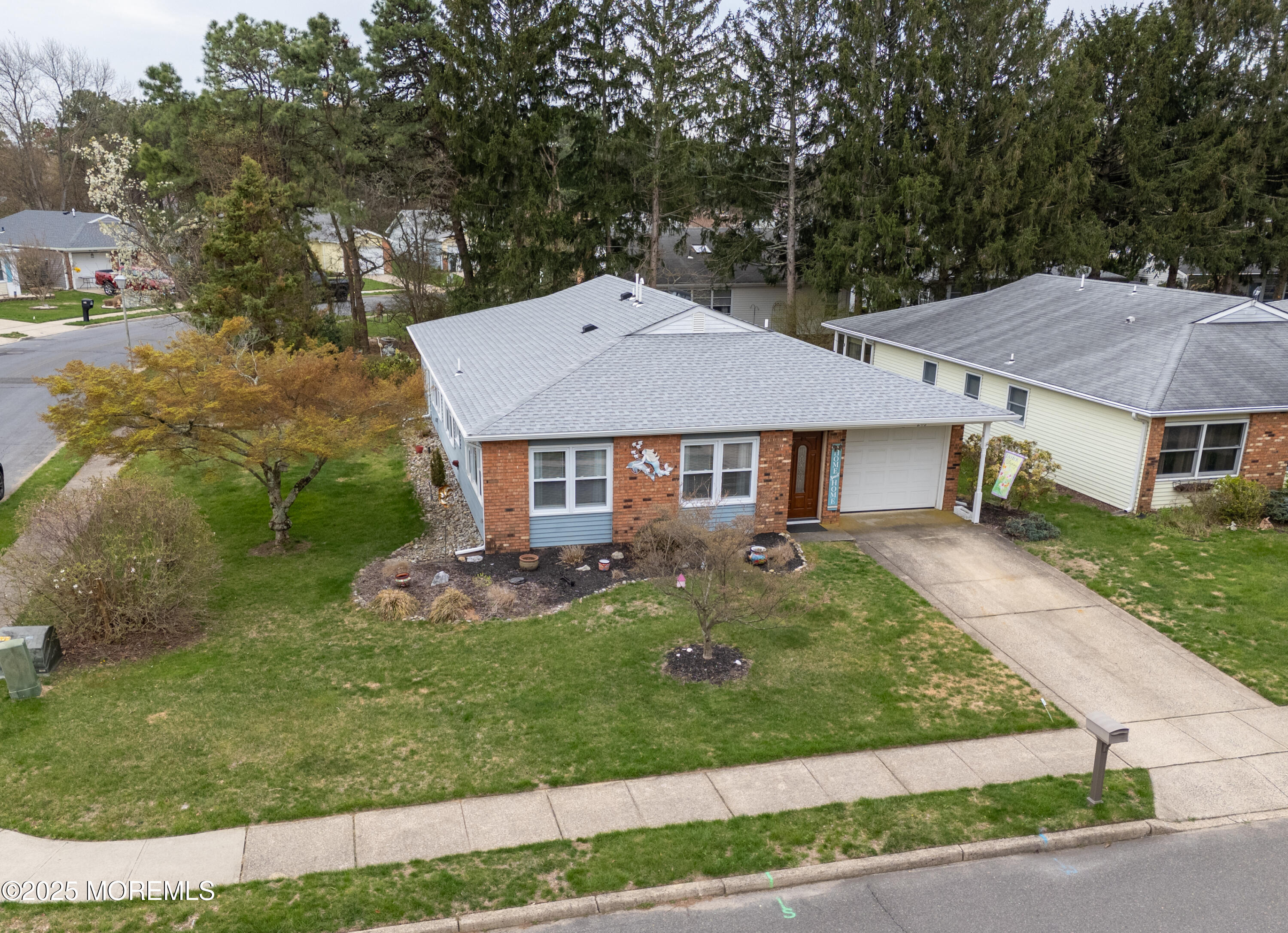 246 Lions Head Boulevard, Brick, New Jersey image 37