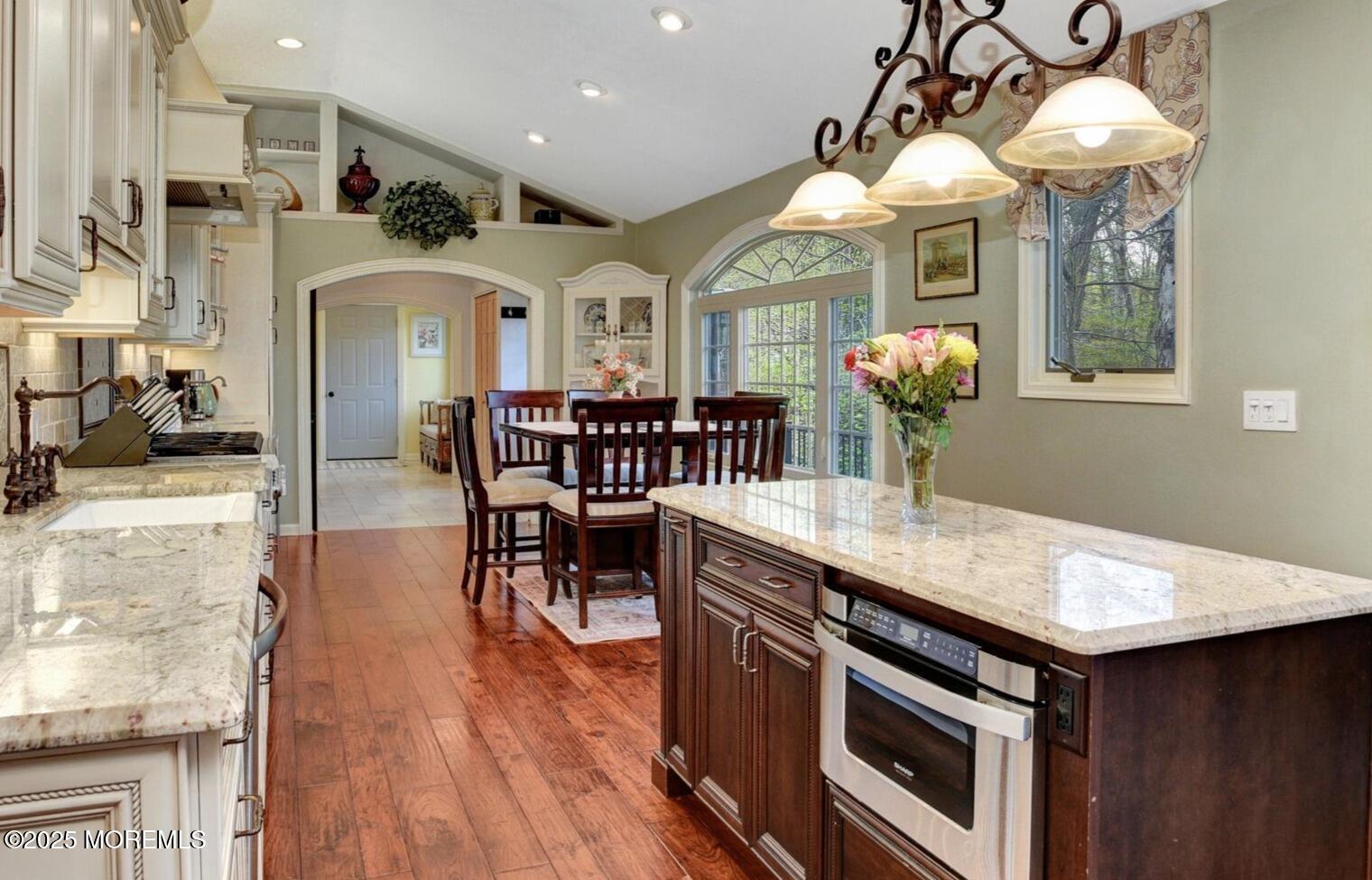 980 W Front Street, Red Bank, New Jersey image 31