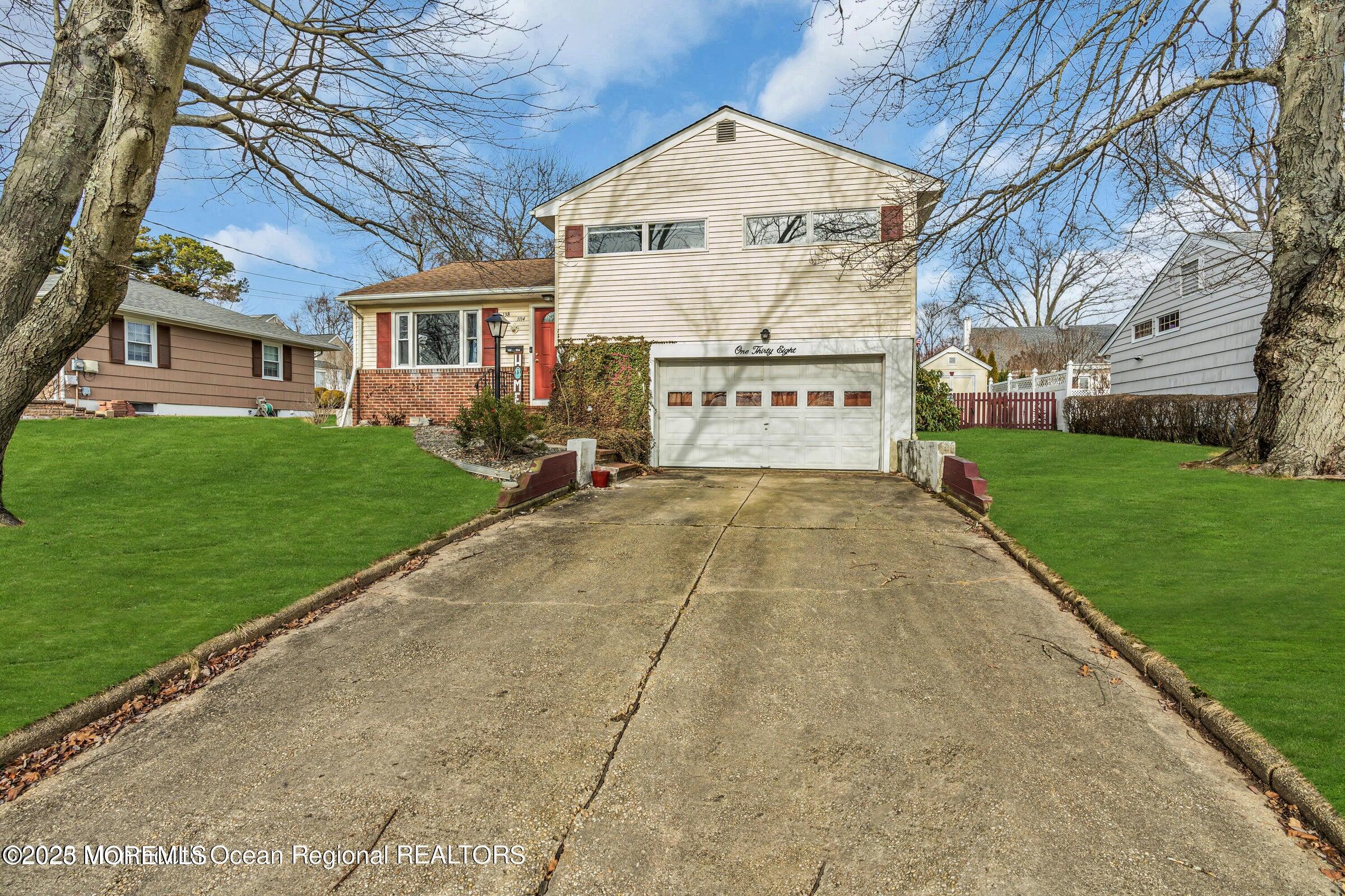 1114 Mohegan Road, Manasquan, New Jersey image 3