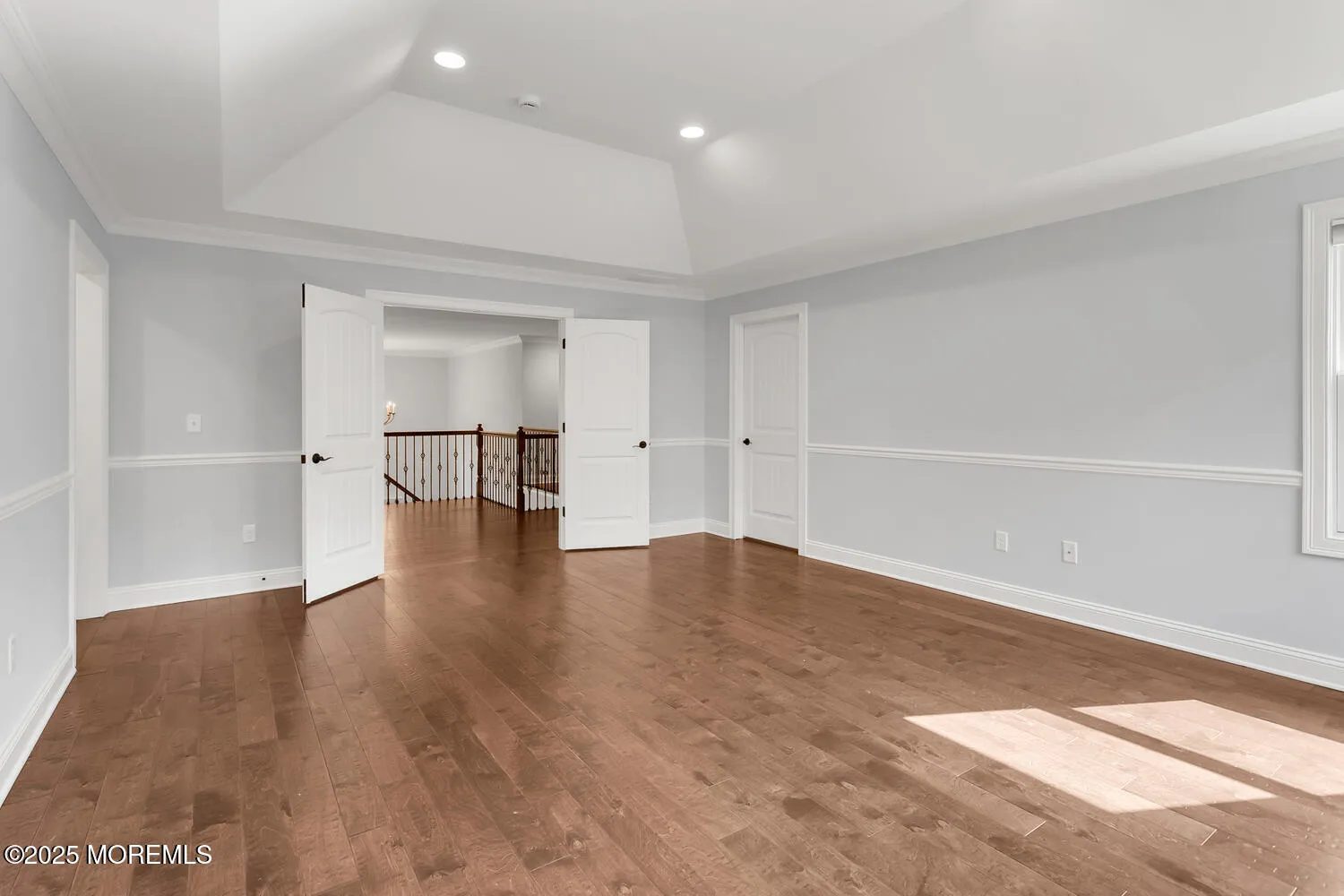 Colts Neck, New Jersey 07722, United States, 4 Bedrooms Bedrooms, ,5 BathroomsBathrooms,Residential,Active,202509