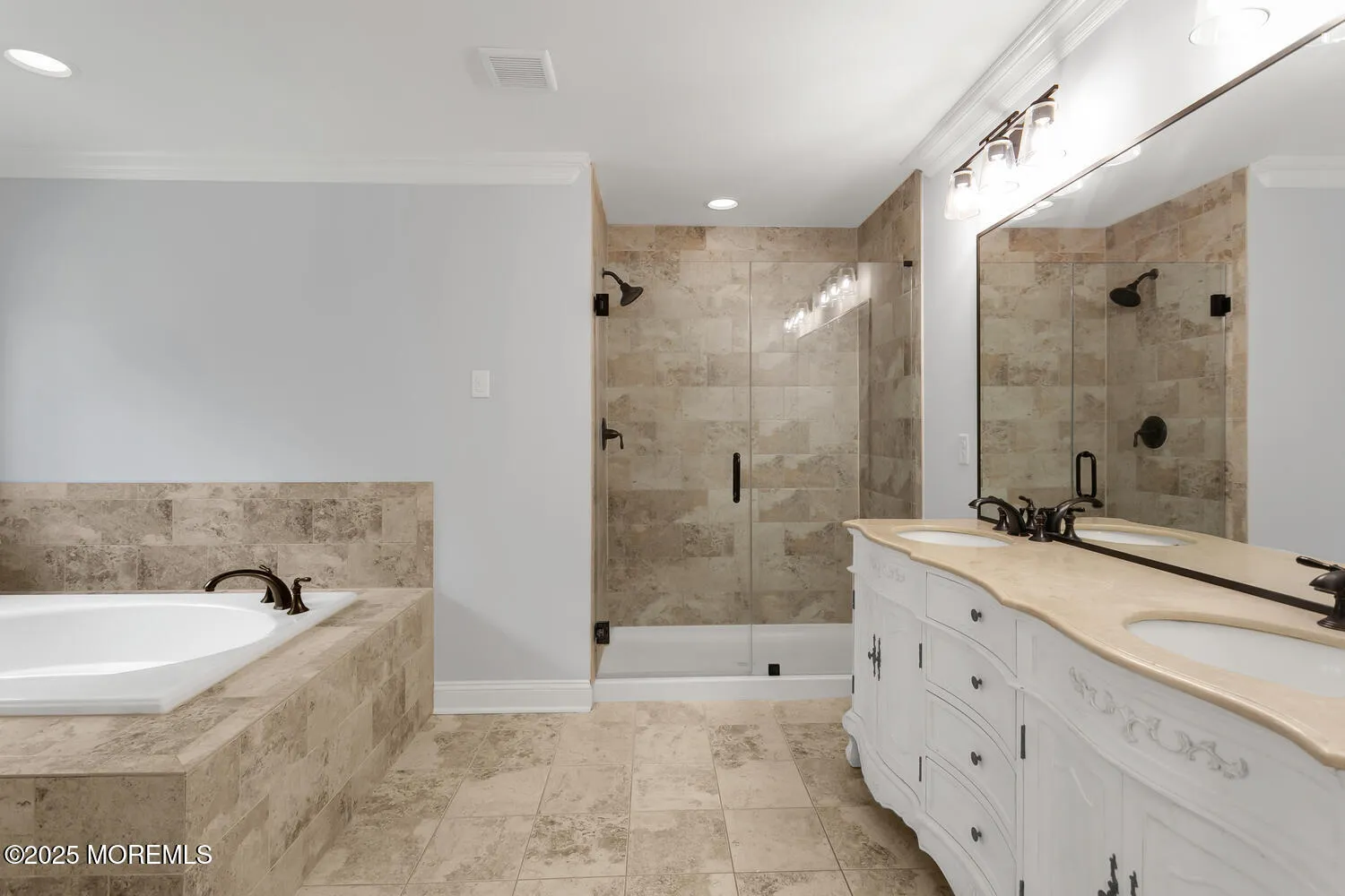 Colts Neck, New Jersey 07722, United States, 4 Bedrooms Bedrooms, ,5 BathroomsBathrooms,Residential,Active,202509