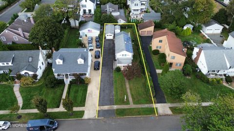 Photo of 418 Salem Avenue, Spring Lake, NJ 07762 (MLS # 22531641)