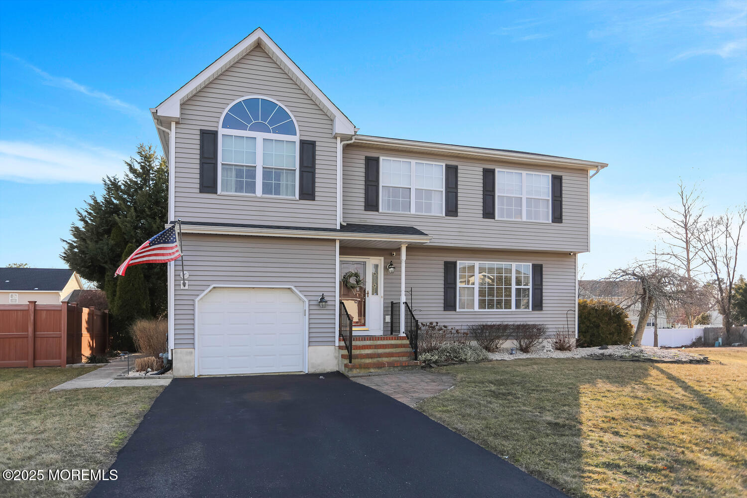16 Deborah Lane, Howell, New Jersey image 1