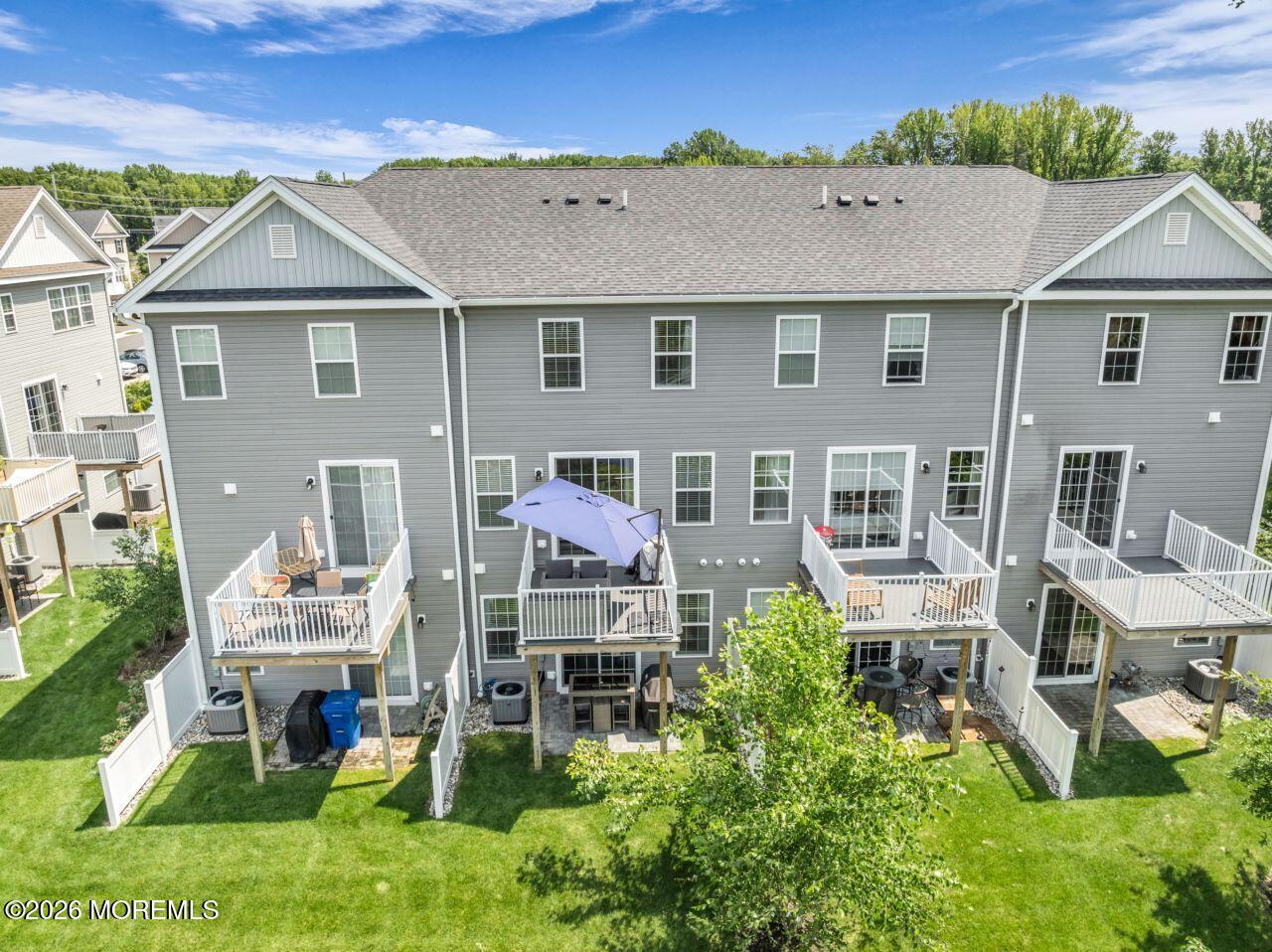 403 Arose Lane