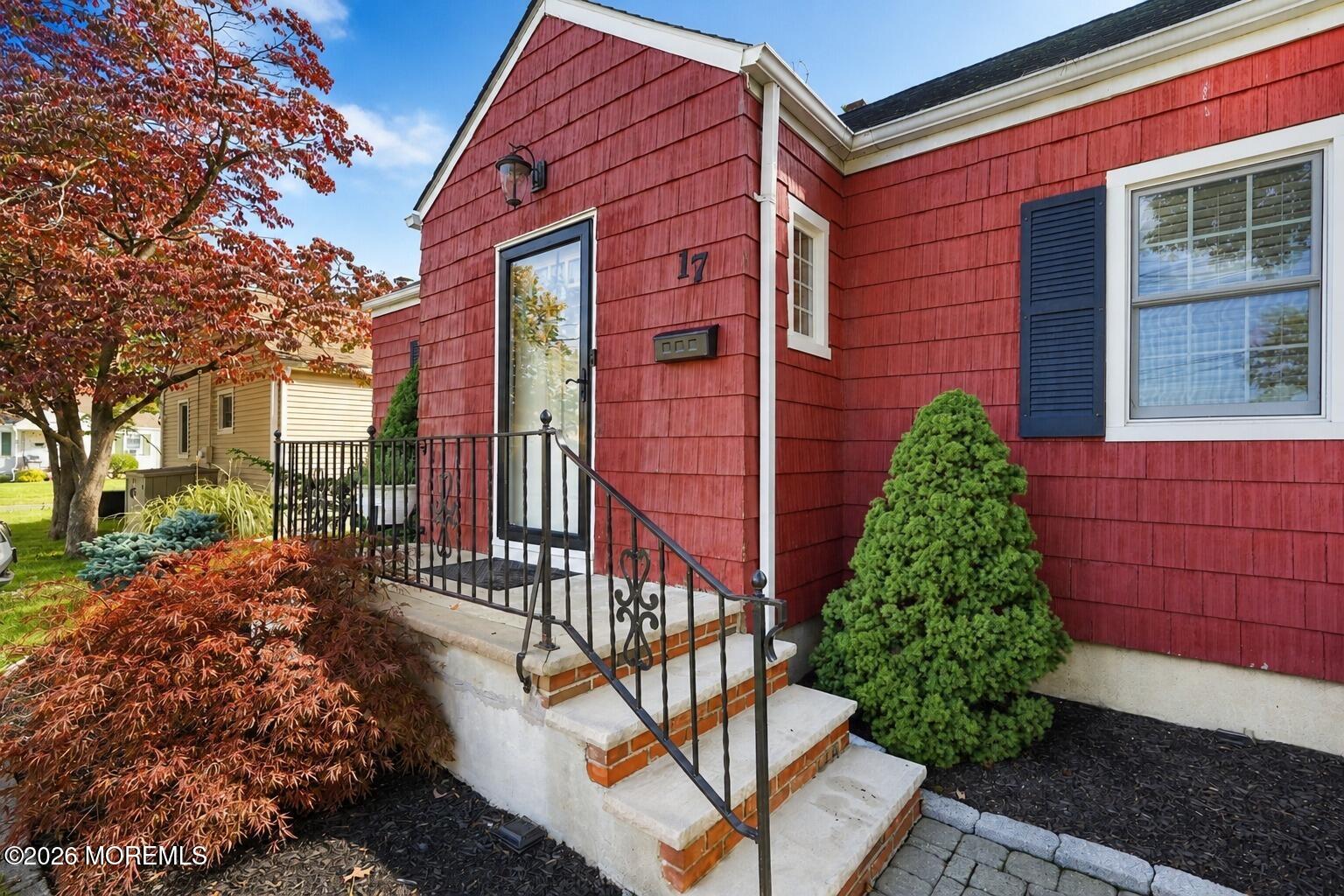 17 Fisher Avenue