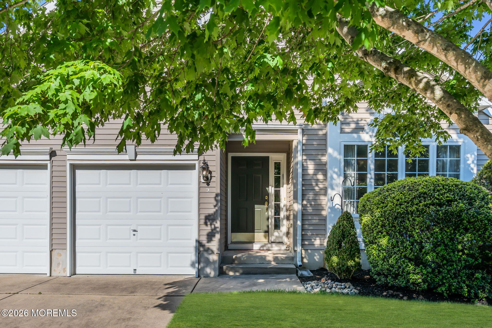 5 Shadow Creek Court