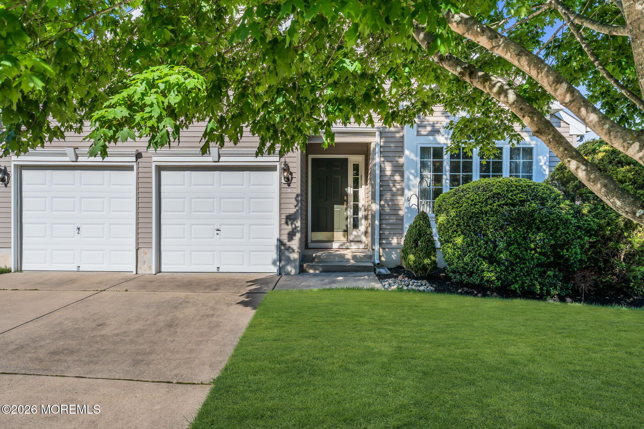 5 Shadow Creek Court