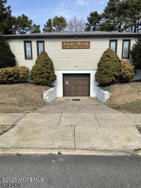 108 Meadowbrook Road, Brick, New Jersey image 2