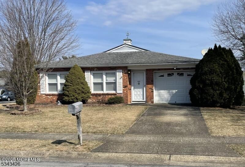 108 Meadowbrook Road, Brick, New Jersey image 1