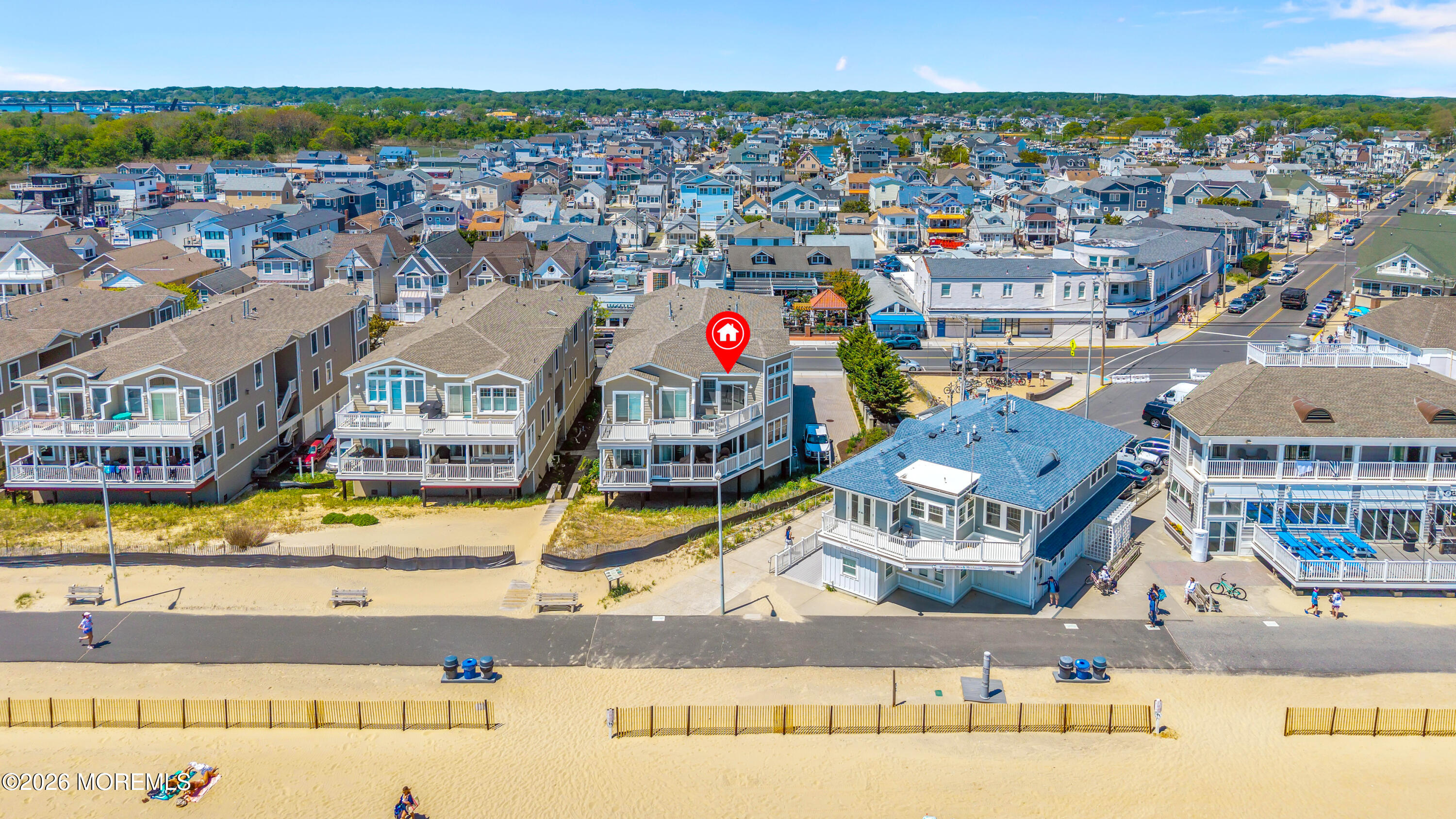 209-4 Beachfront
