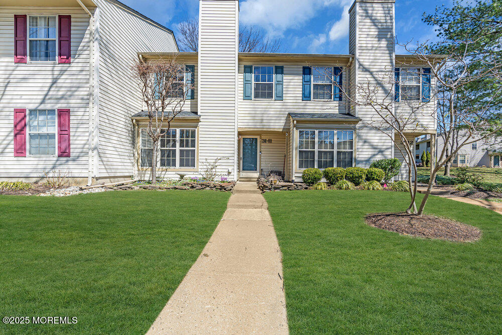 31-11 Trumbull Drive, Freehold, New Jersey image 4