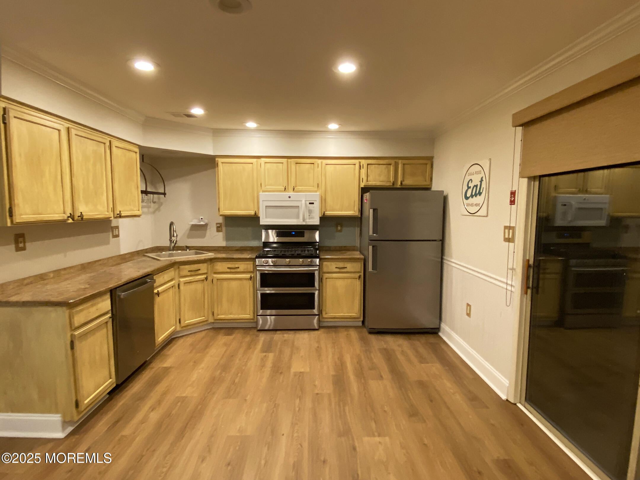 31-11 Trumbull Drive, Freehold, New Jersey image 7