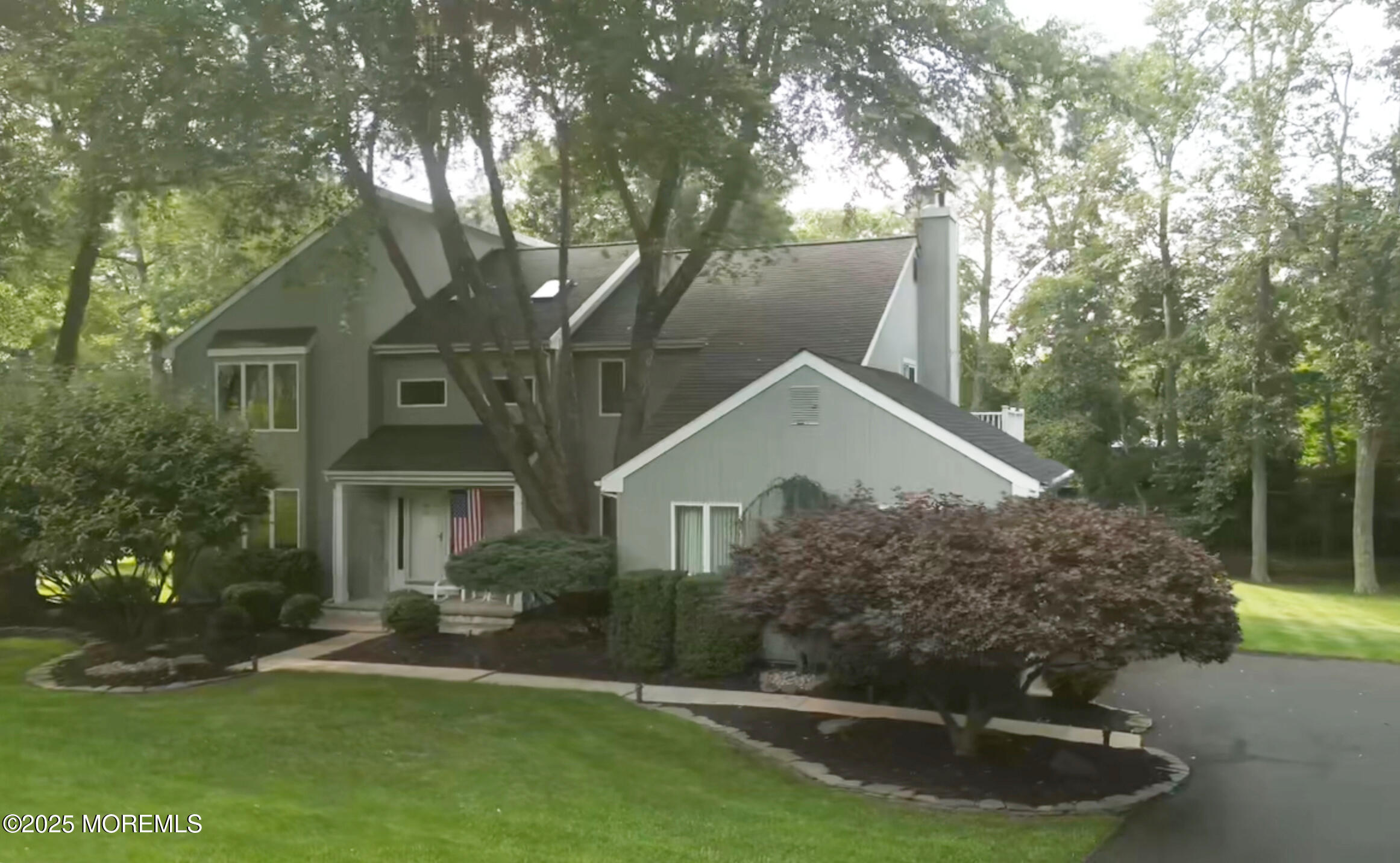31 Wesley Court, Eatontown, New Jersey image 5