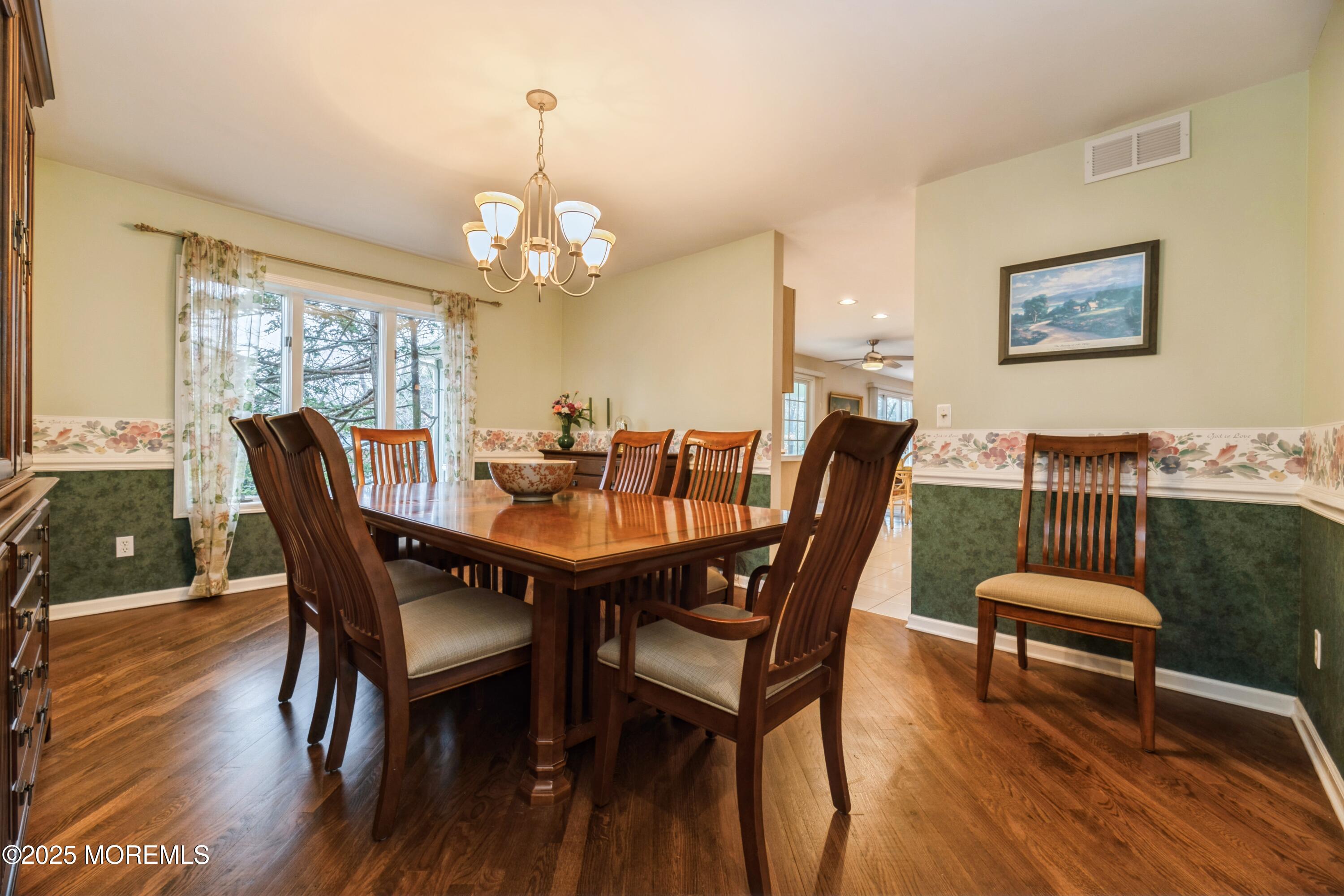 31 Wesley Court, Eatontown, New Jersey image 26