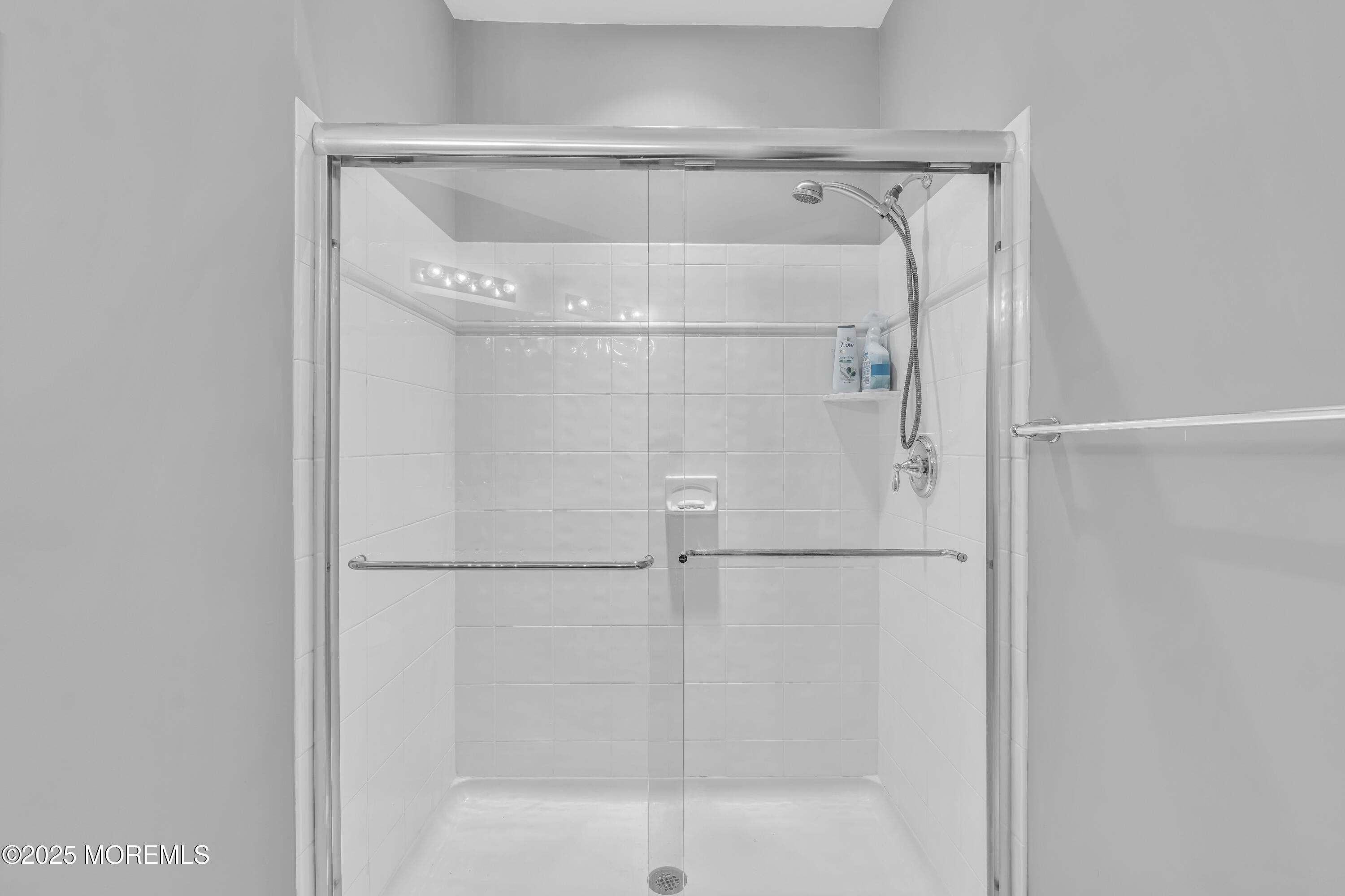 2210 Xanadu Lane, Wall, New Jersey image 15