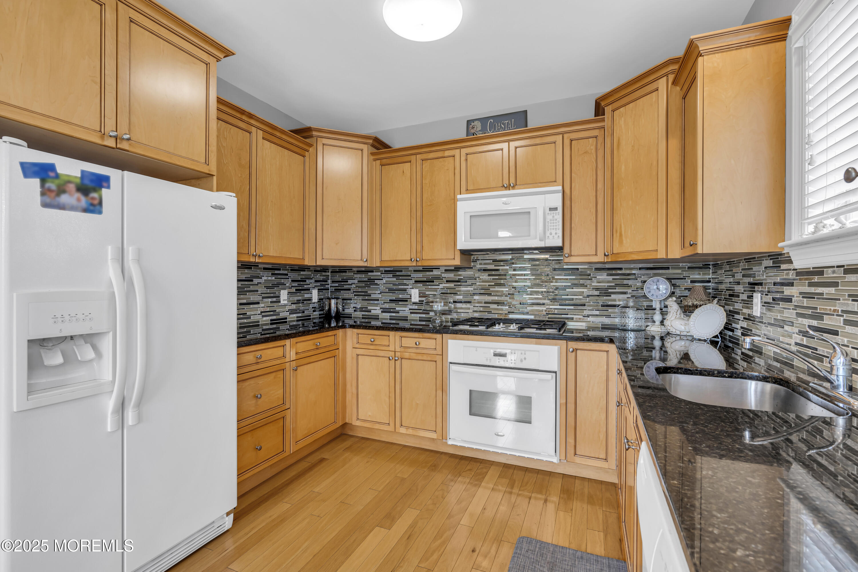 2210 Xanadu Lane, Wall, New Jersey image 7