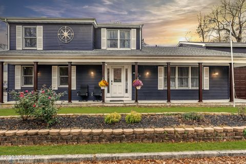 28 Duchess Avenue Middletown NJ 07748