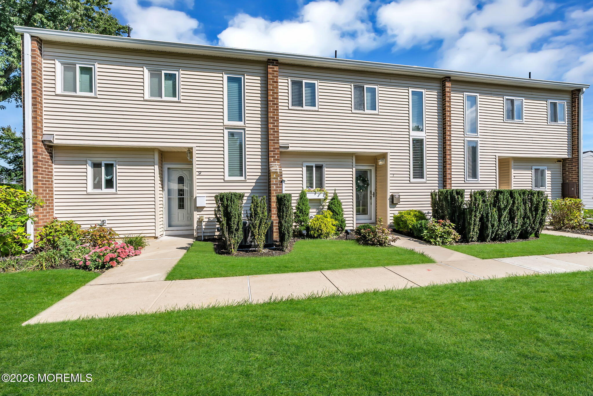 7 Pine Drive
