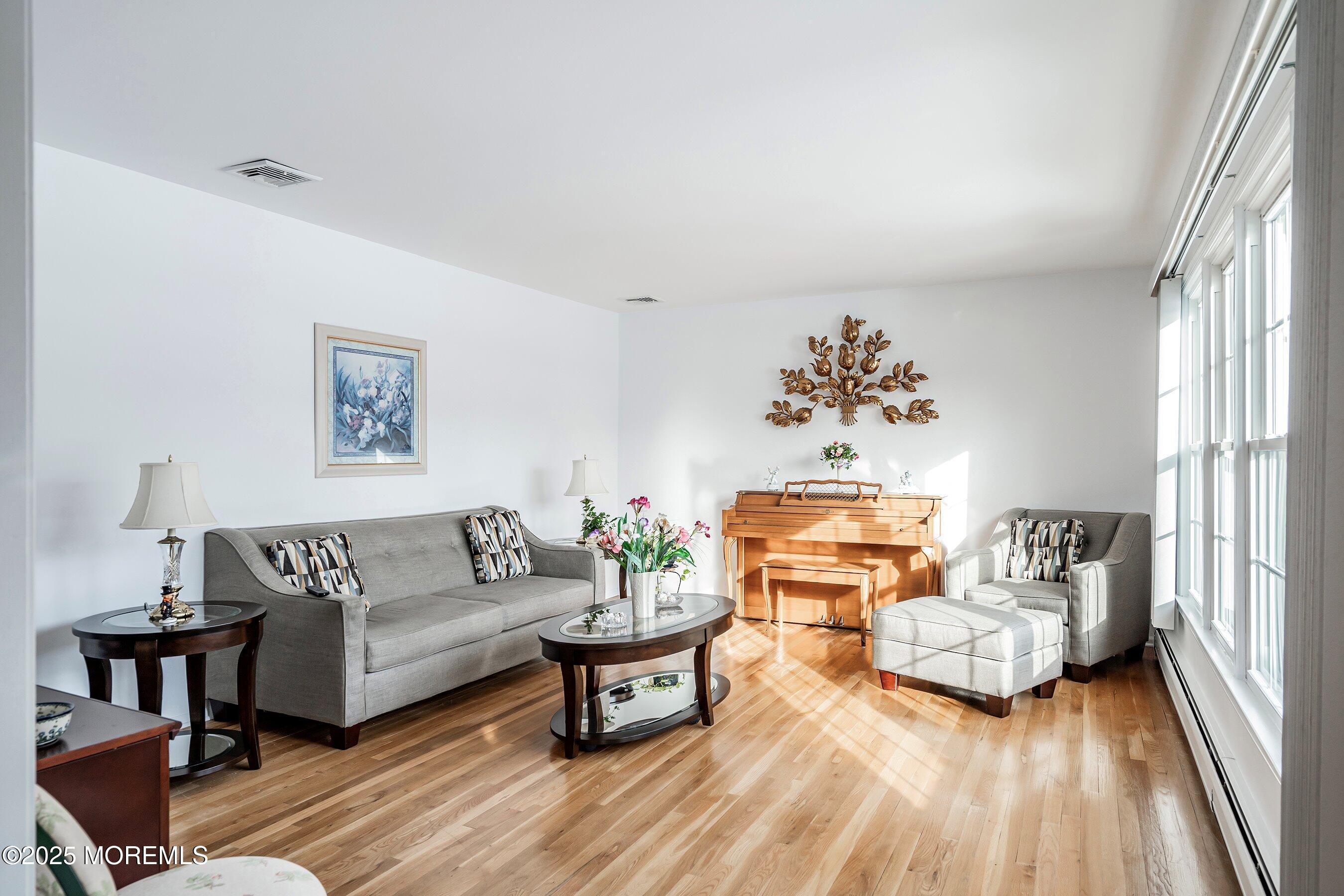 17 Porsche Drive, Matawan, New Jersey image 5
