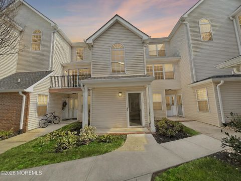 Condo For Sale - 1212 Plymouth Road<br/> North Brunswick, NJ 08902