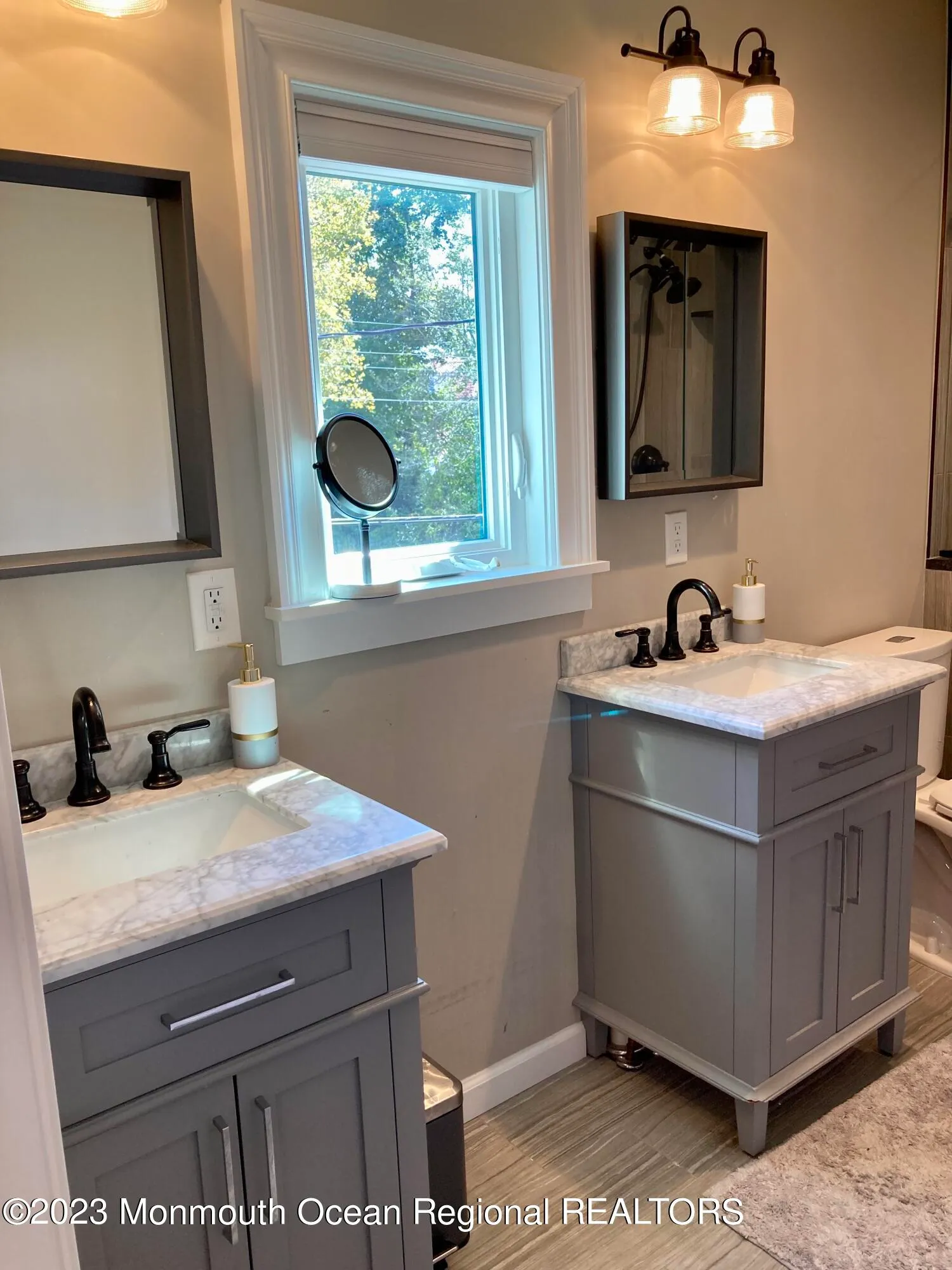 Asbury Park, New Jersey 07712, United States, 5 Bedrooms Bedrooms, ,4 BathroomsBathrooms,Residential,Active,181939