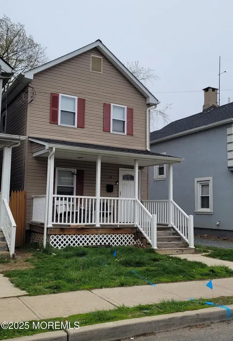 MLS: 22510577