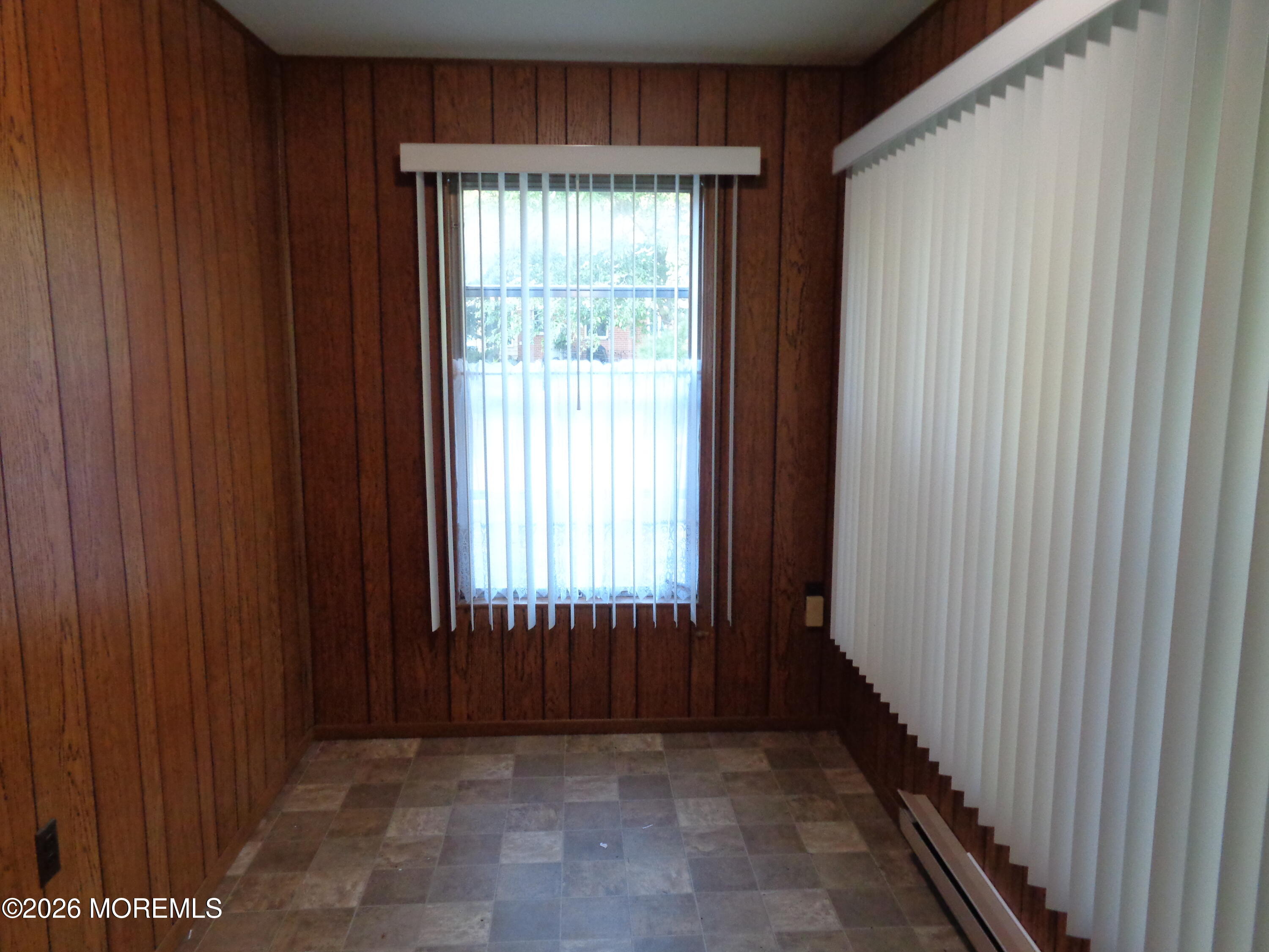 83 E Hudson Parkway