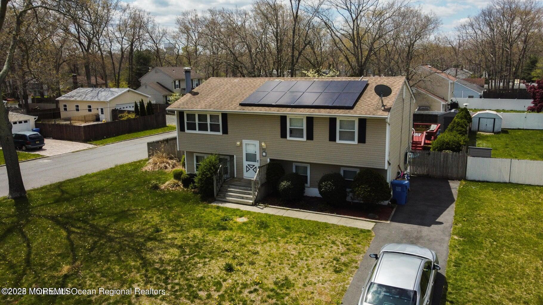 301 Hemlock Lane, Manchester, New Jersey image 3