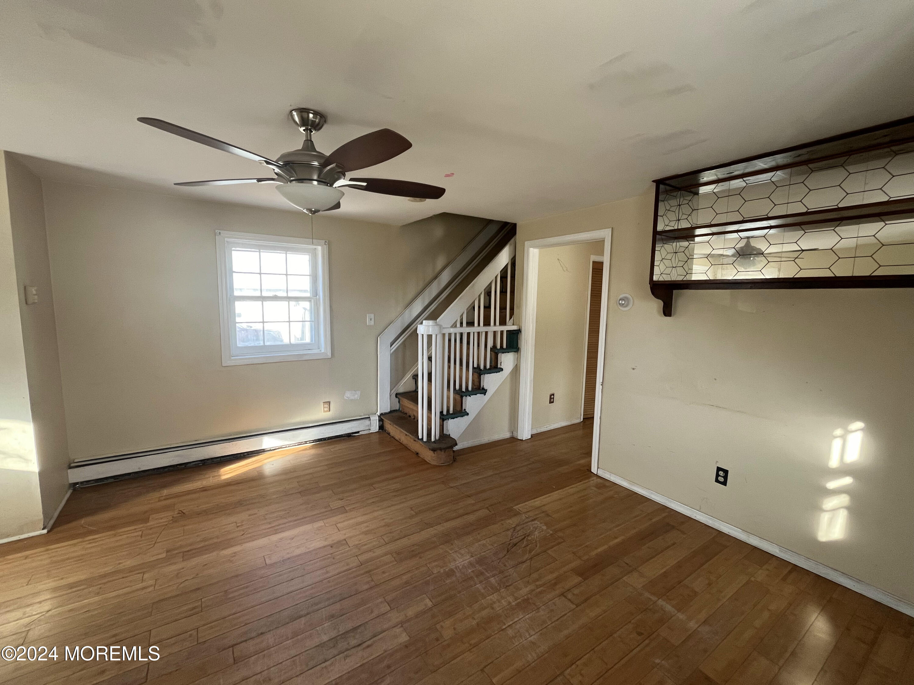 16 Woodside Lane, Keansburg, New Jersey image 3