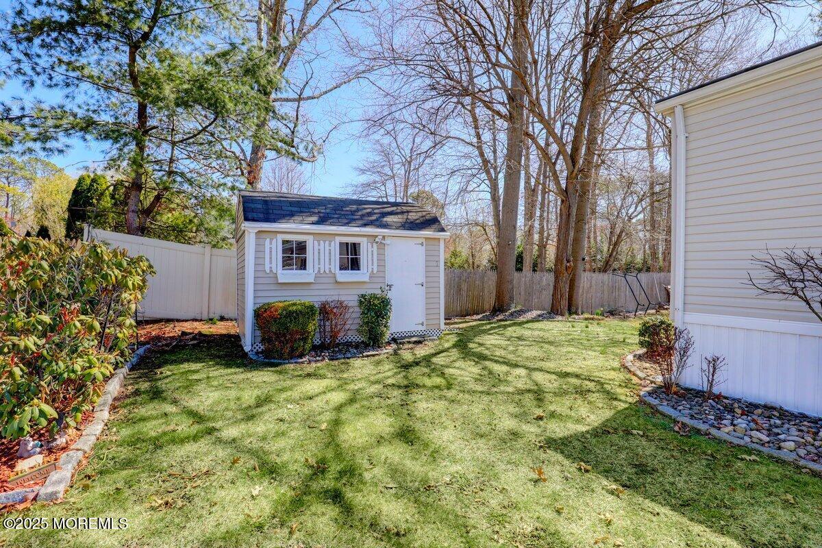 64 Antonia Drive, Jackson, New Jersey image 25