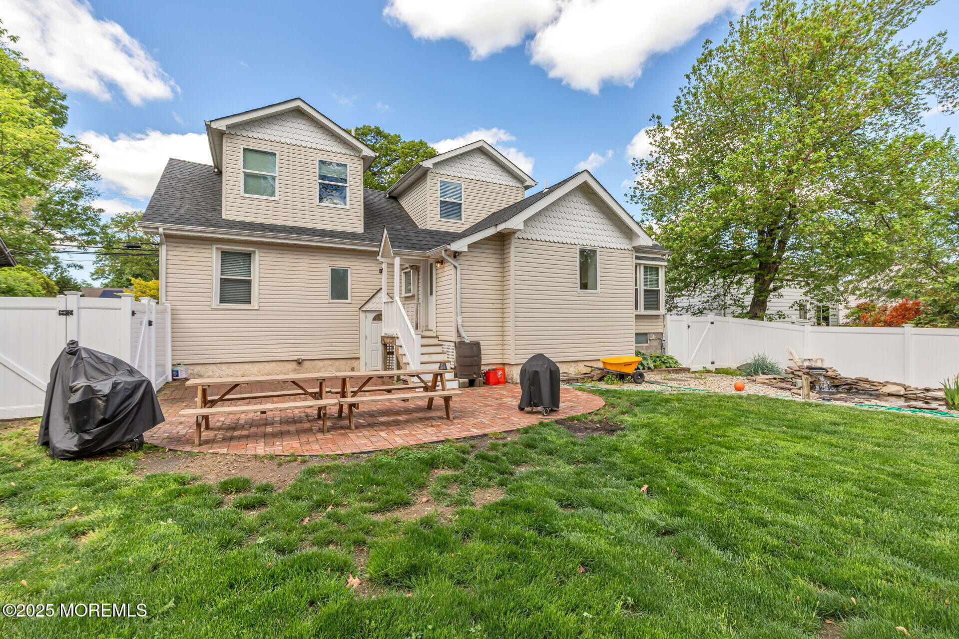 577 Holmdel Road, Hazlet, New Jersey image 38