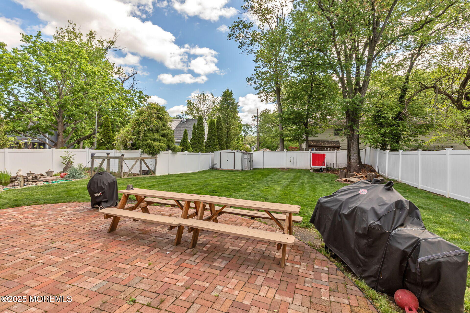 577 Holmdel Road, Hazlet, New Jersey image 39