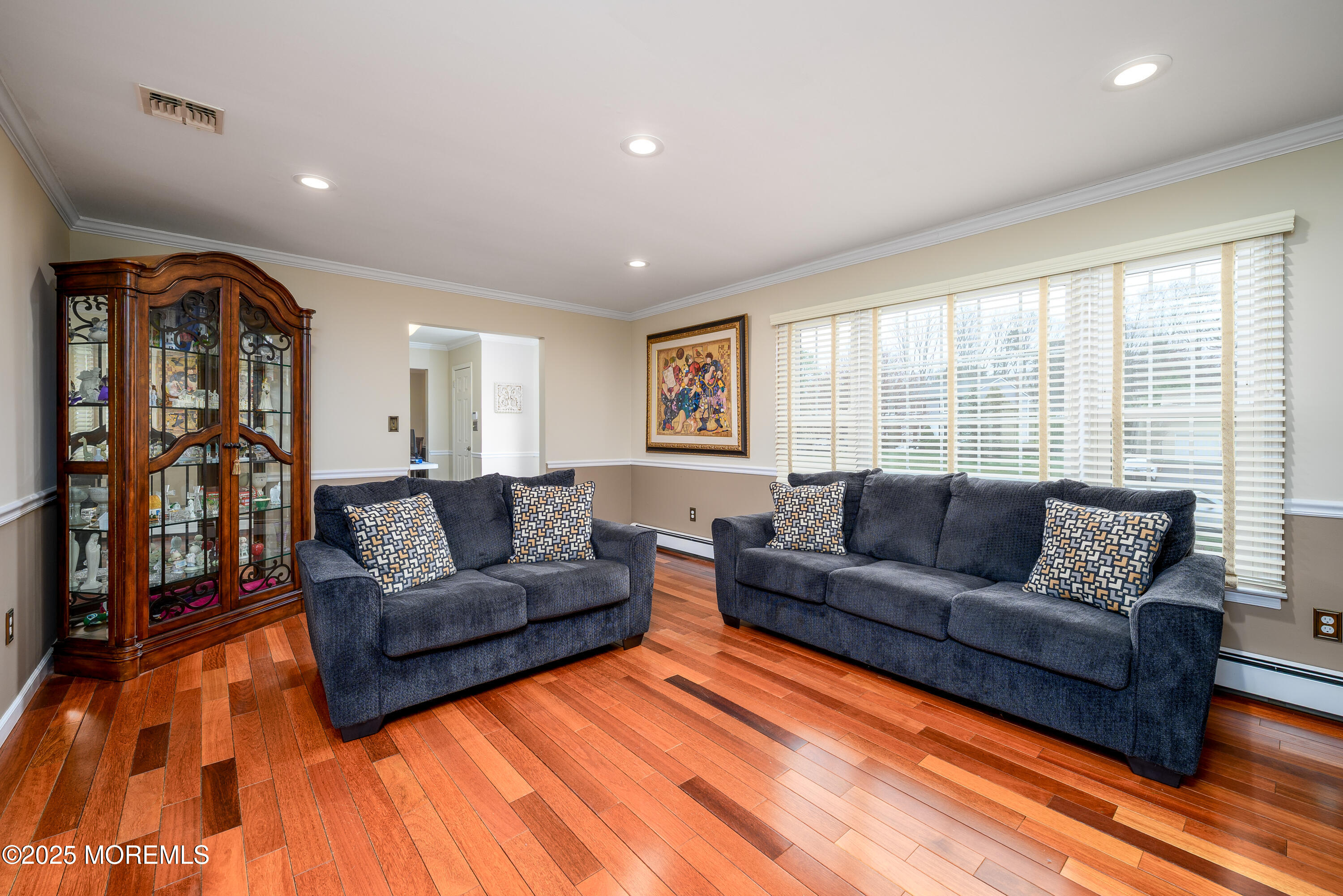 13 Mohawk Lane, Manalapan, New Jersey image 10